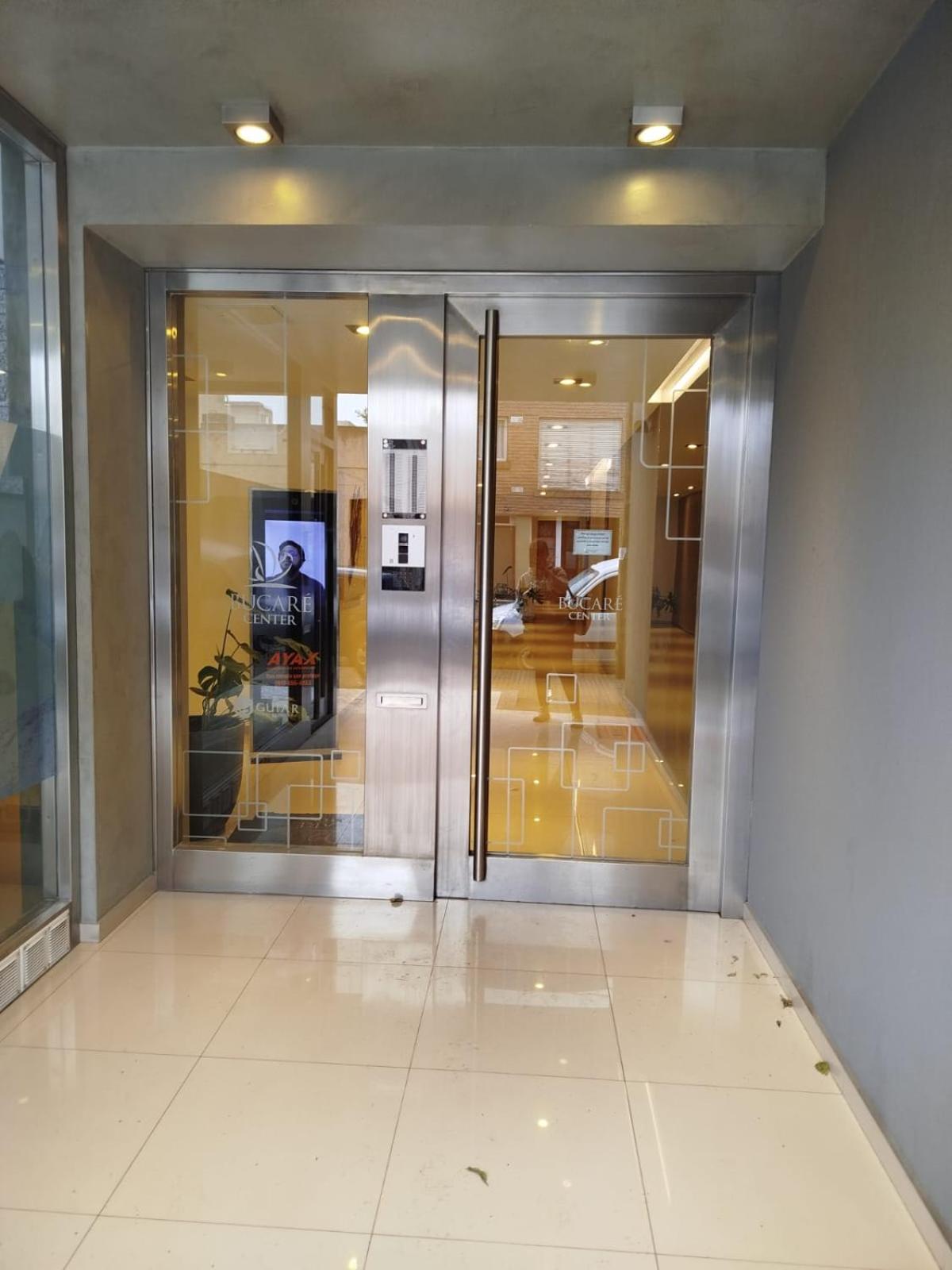 Espectacular Departamento en Pleno Centro con Cochera
