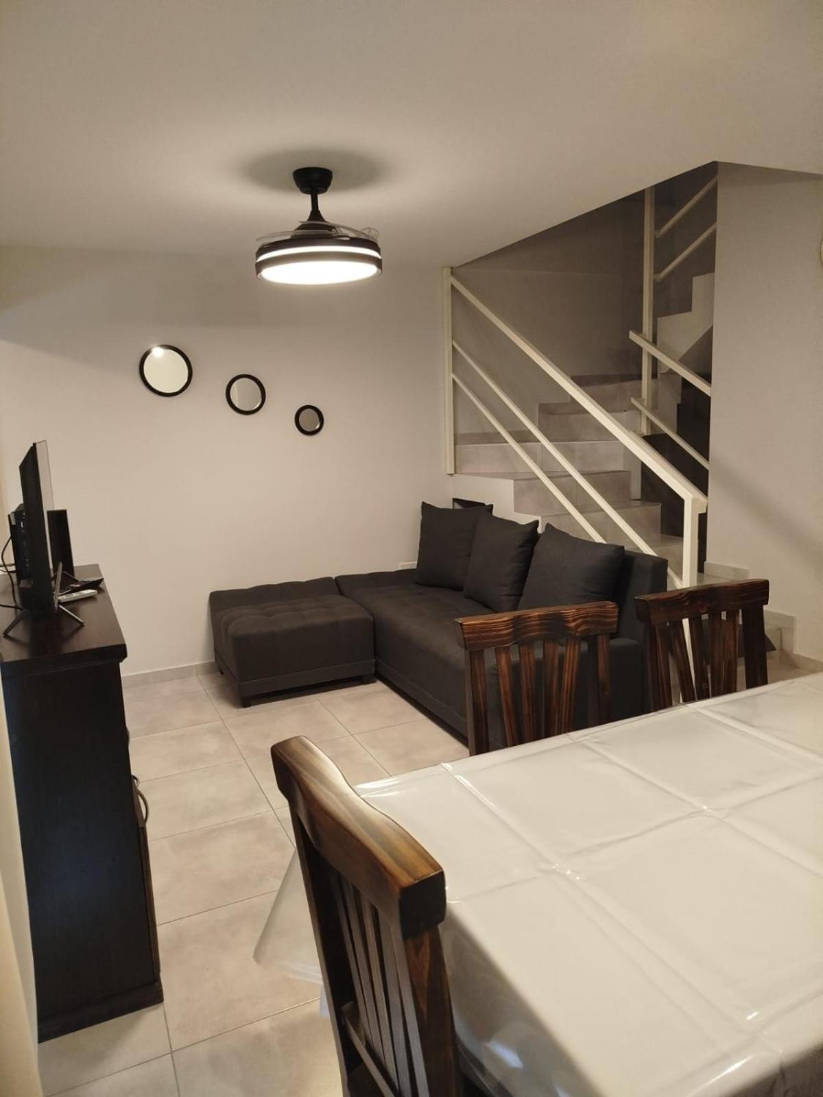Espectacular Departamento en Pleno Centro con Cochera