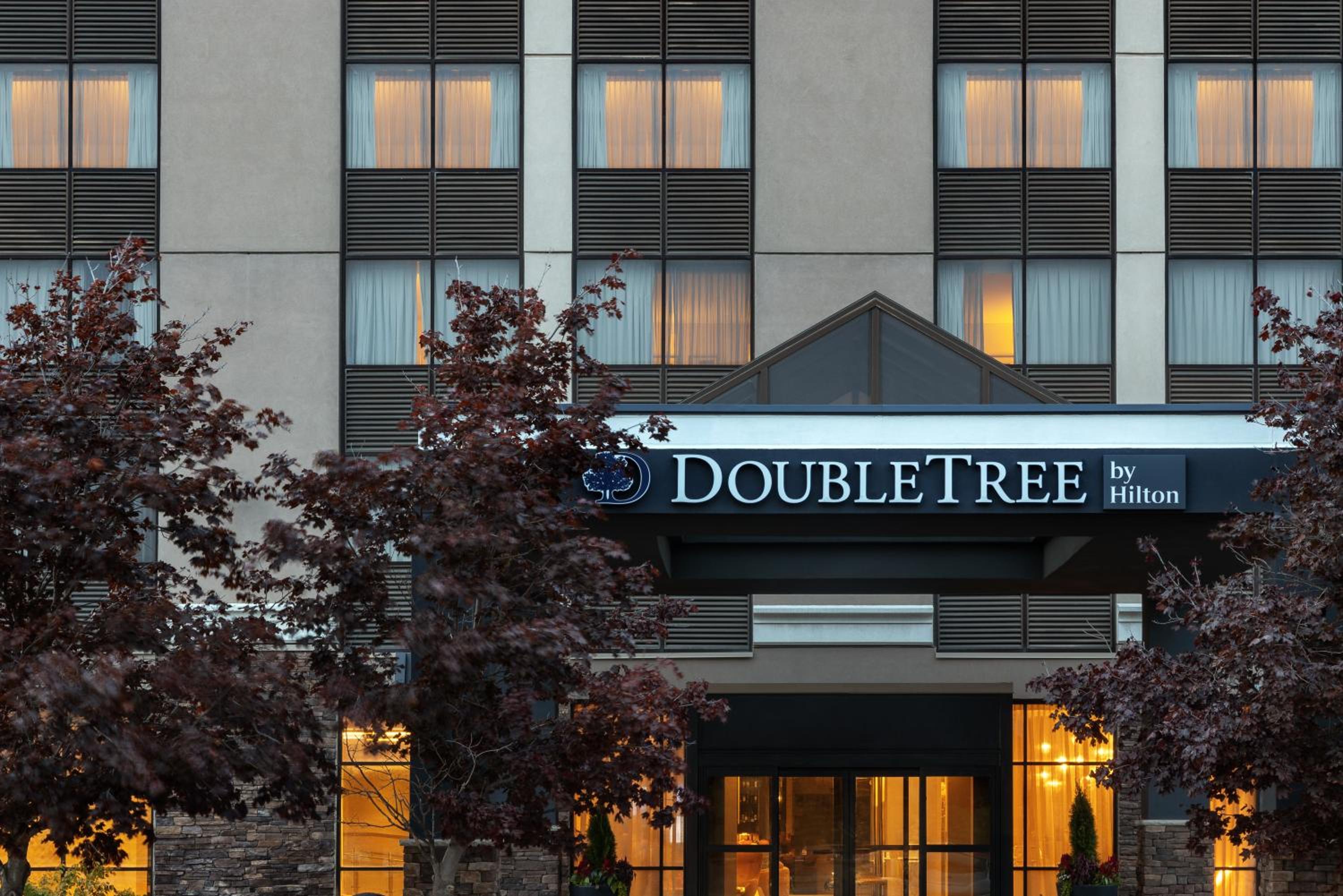 Kitchener Vacations - DoubleTree by Hilton Kitchener - Property Image 55
