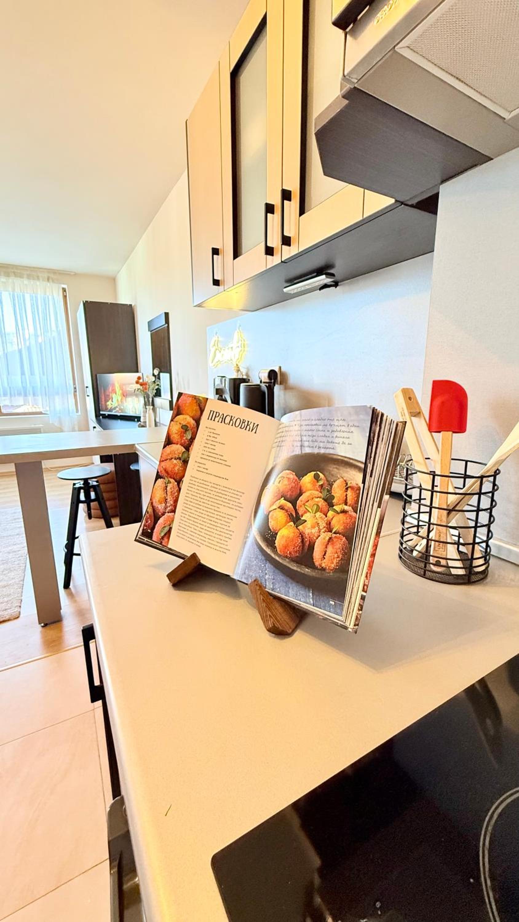 Bansko Vacations - Encanto Bansko Cozy Studio with Balcony and Stunning Mountain Town Views in SPA Resort - Property Image 30