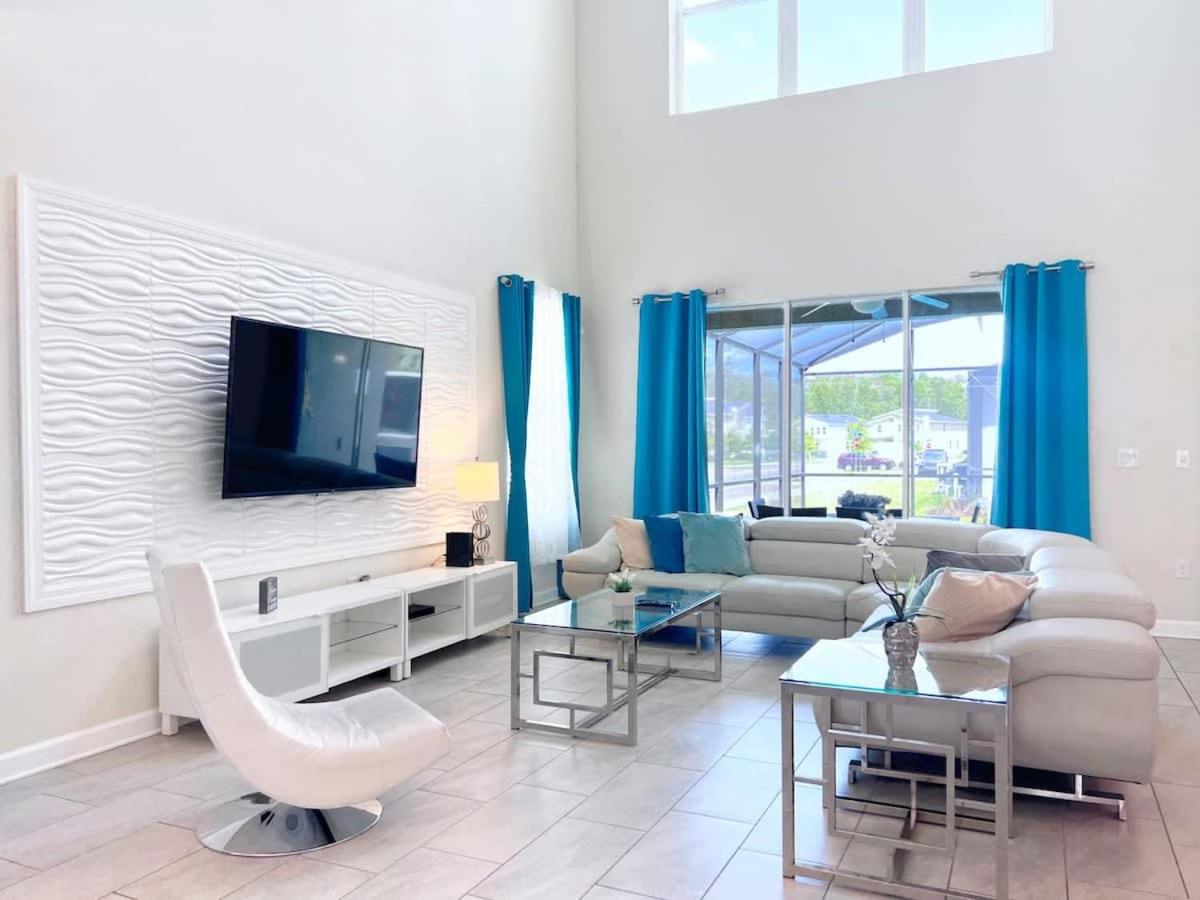 Beautiful Family Home with Pool and Game Room-2730BD view 4