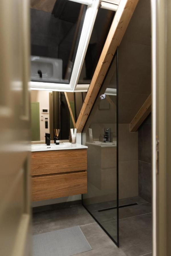 Olive Residence