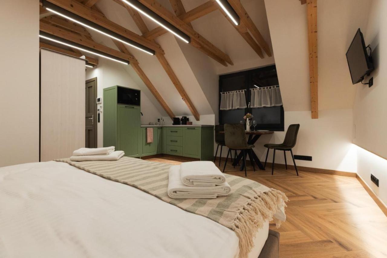 Olive Residence