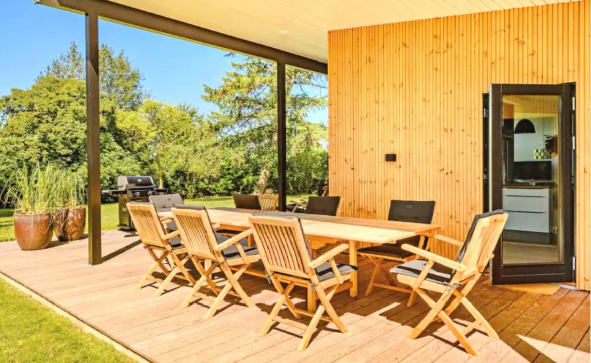 Moderne hus tæt på stranden