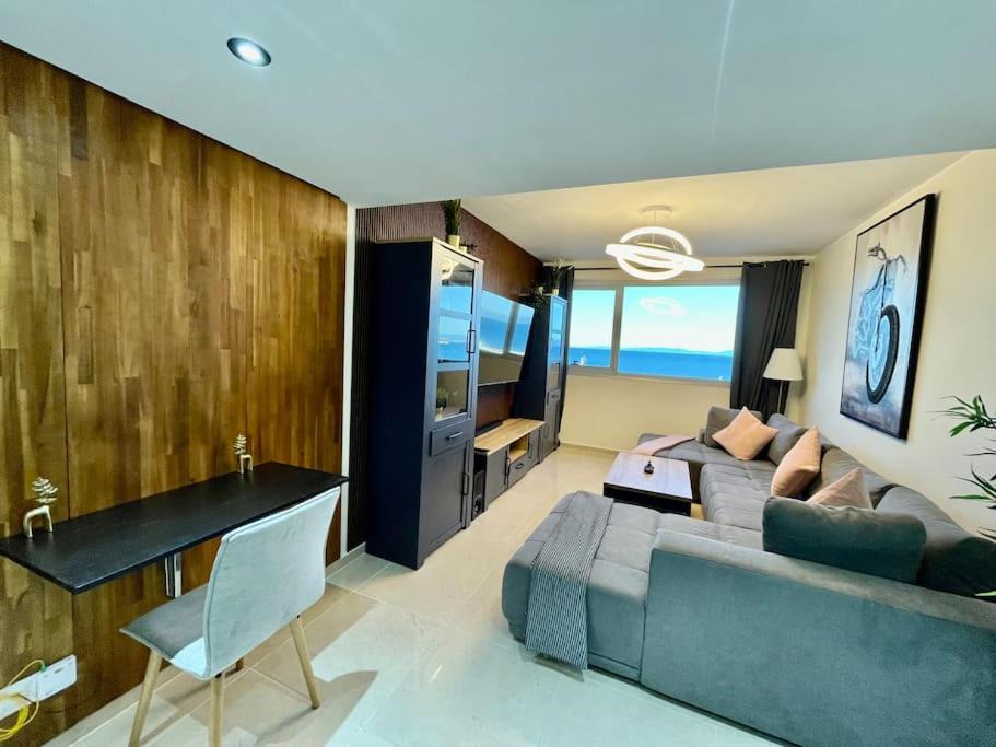 Hilton Grey Vista - 2 BR with Sea View view 4