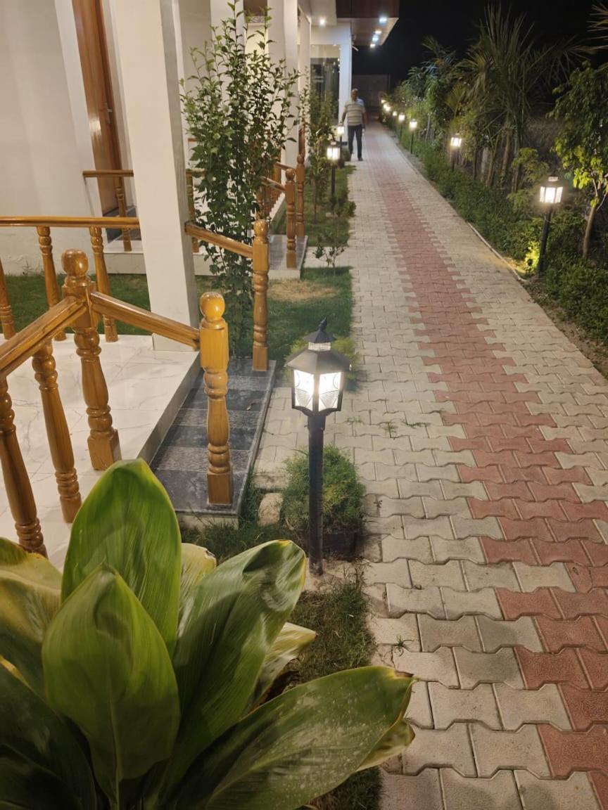 CORBETT JUNGLE BREEZE RESORt view 5