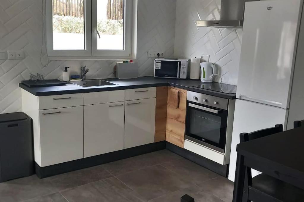Modern Appartement Noord Jan Thiel #2