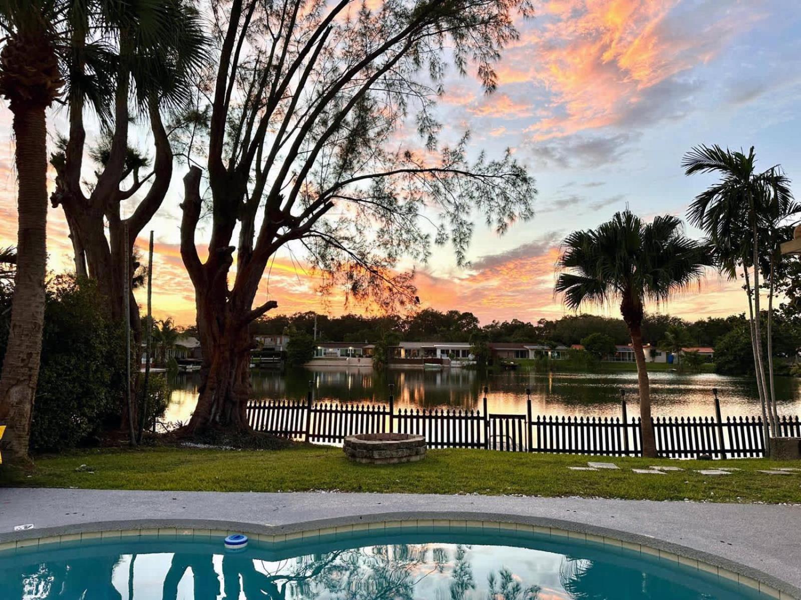 Lakefront Retreat Perfect for Family Fun