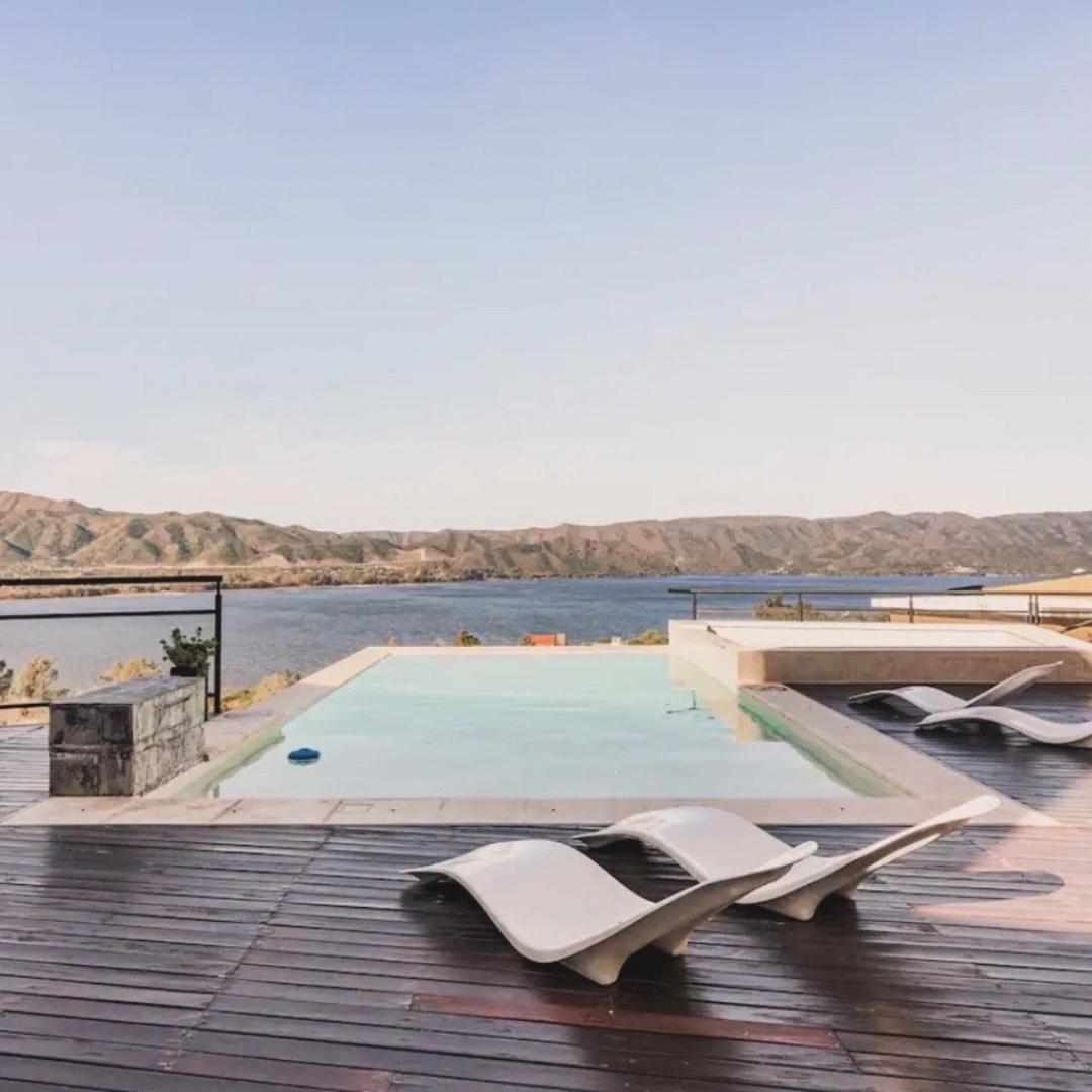 Lake Point Residencias