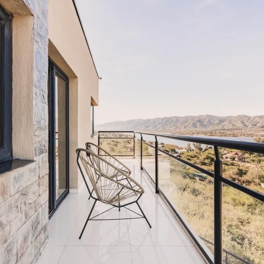 Lake Point Residencias