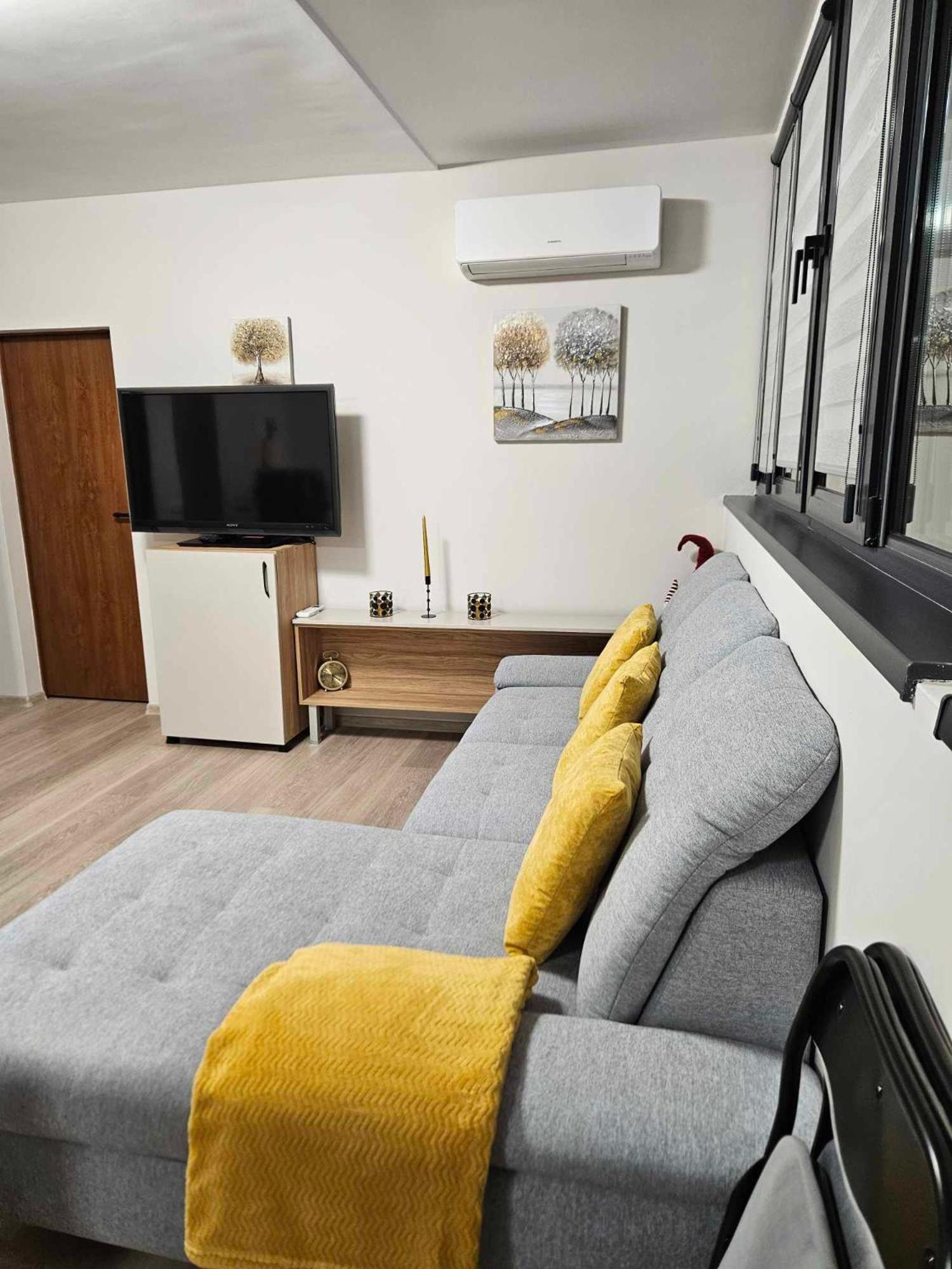 Marina apartament