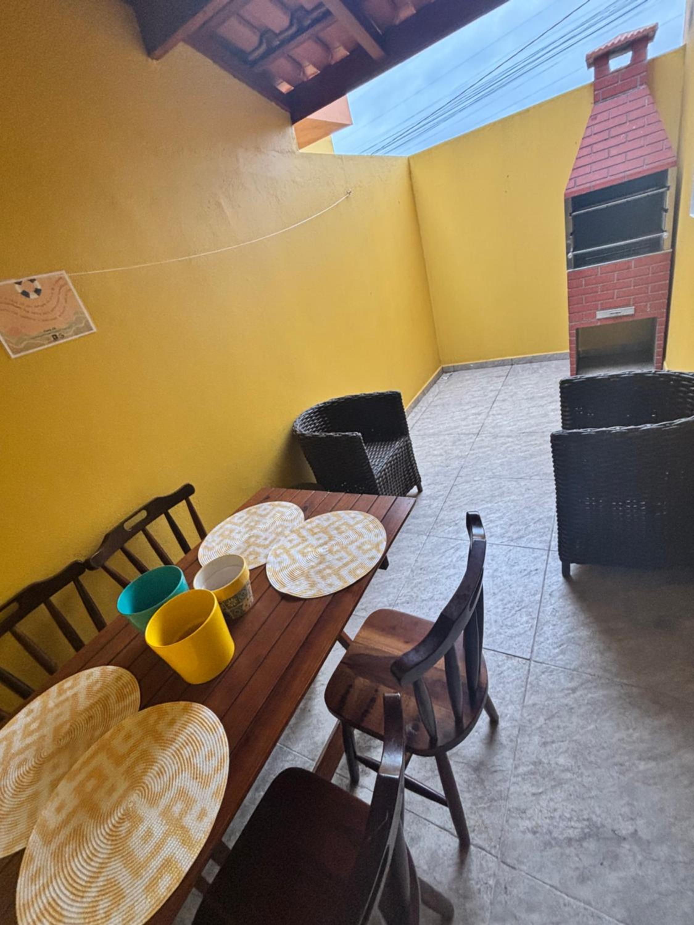 CASA NA PRAIA DO JEQUITIBA - CONDOMÍNIO COM PISCINA E CHURRASQUEIRA INDIVIDUAL - A 500m da praia