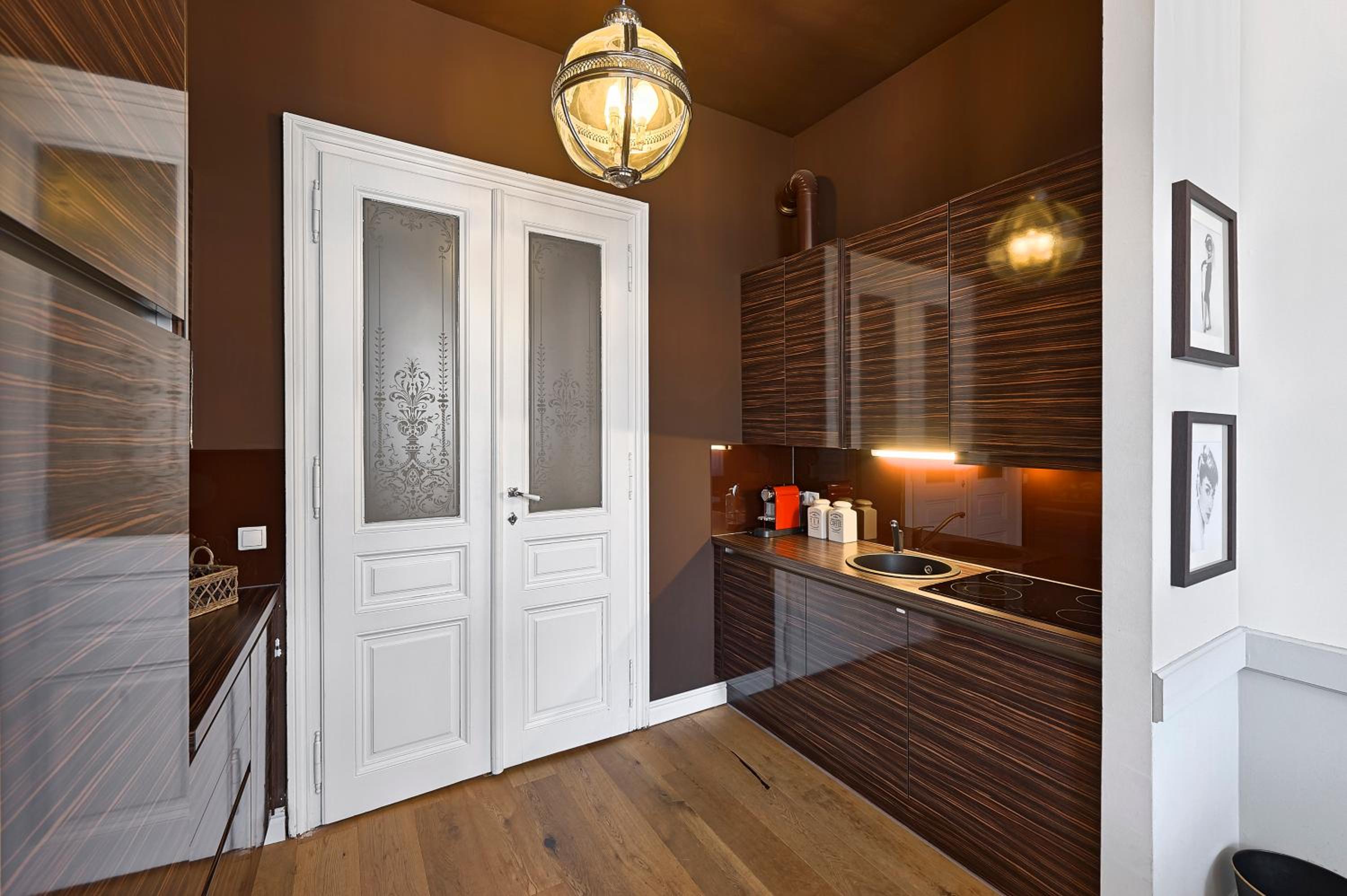 6 rooms Naschmarkt