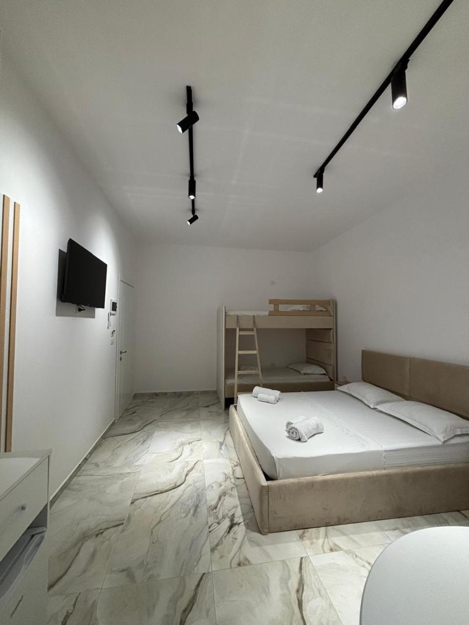 Guest House Adi Hoxha
