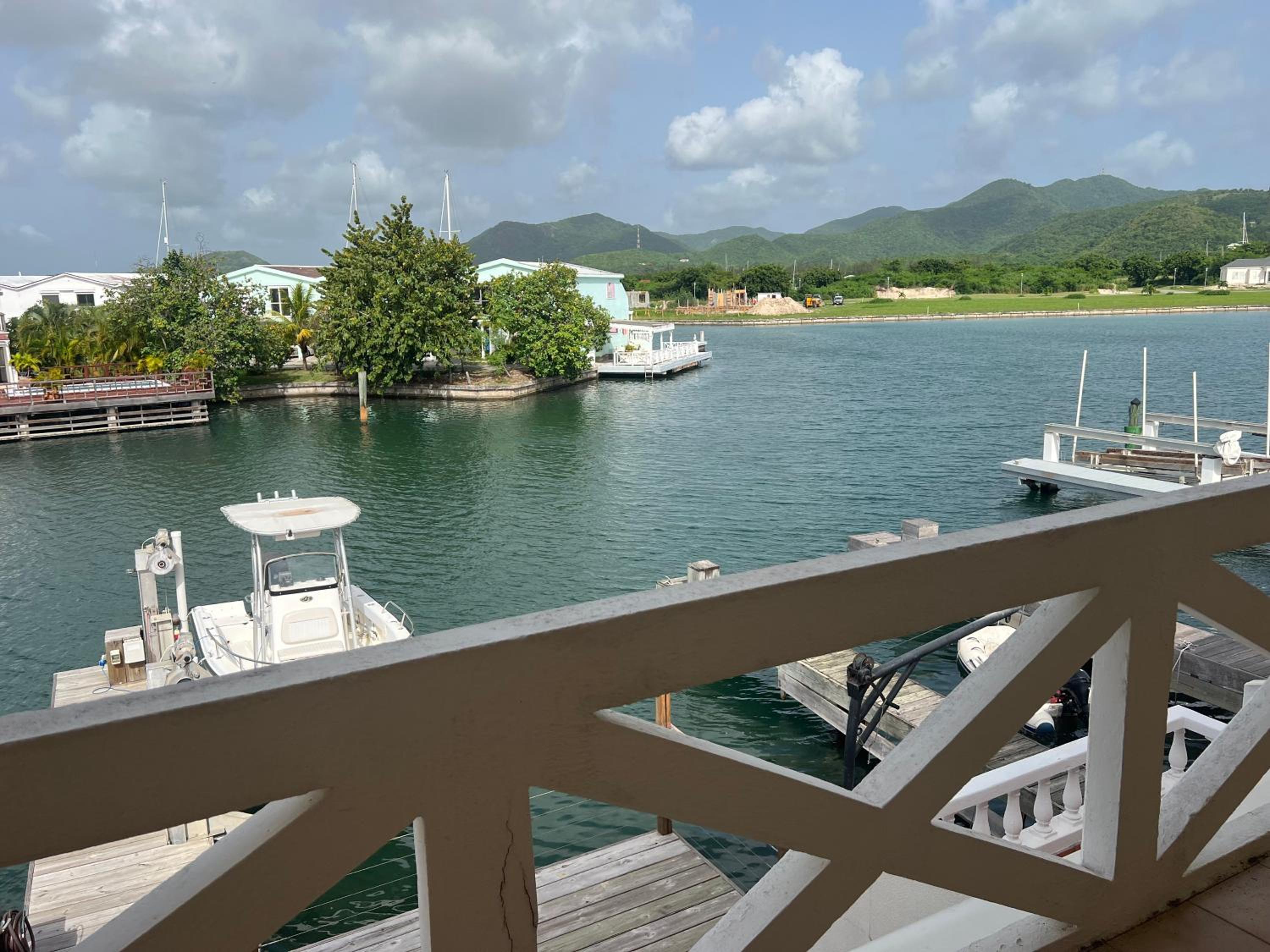 Antigua chiama Italia villas