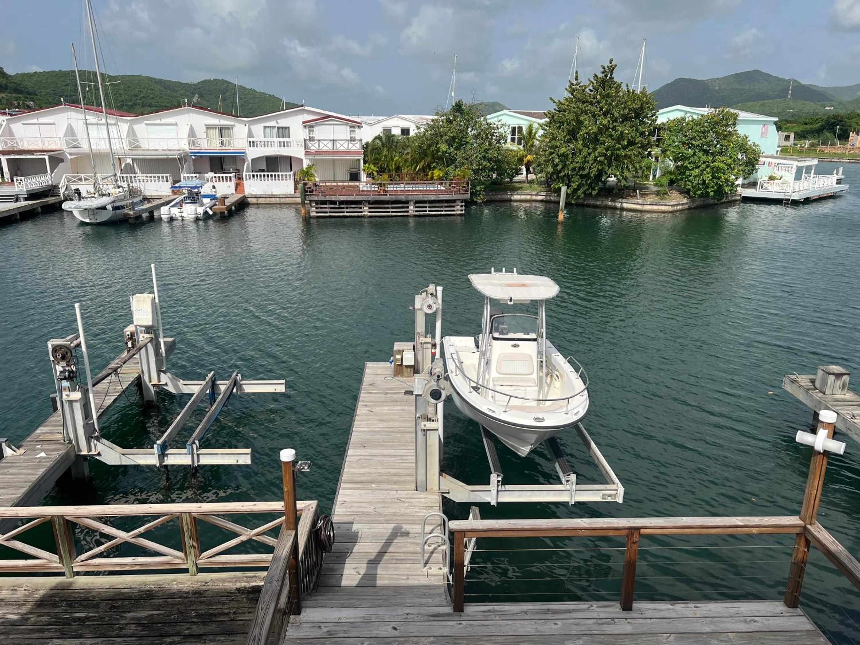 Antigua chiama Italia villas