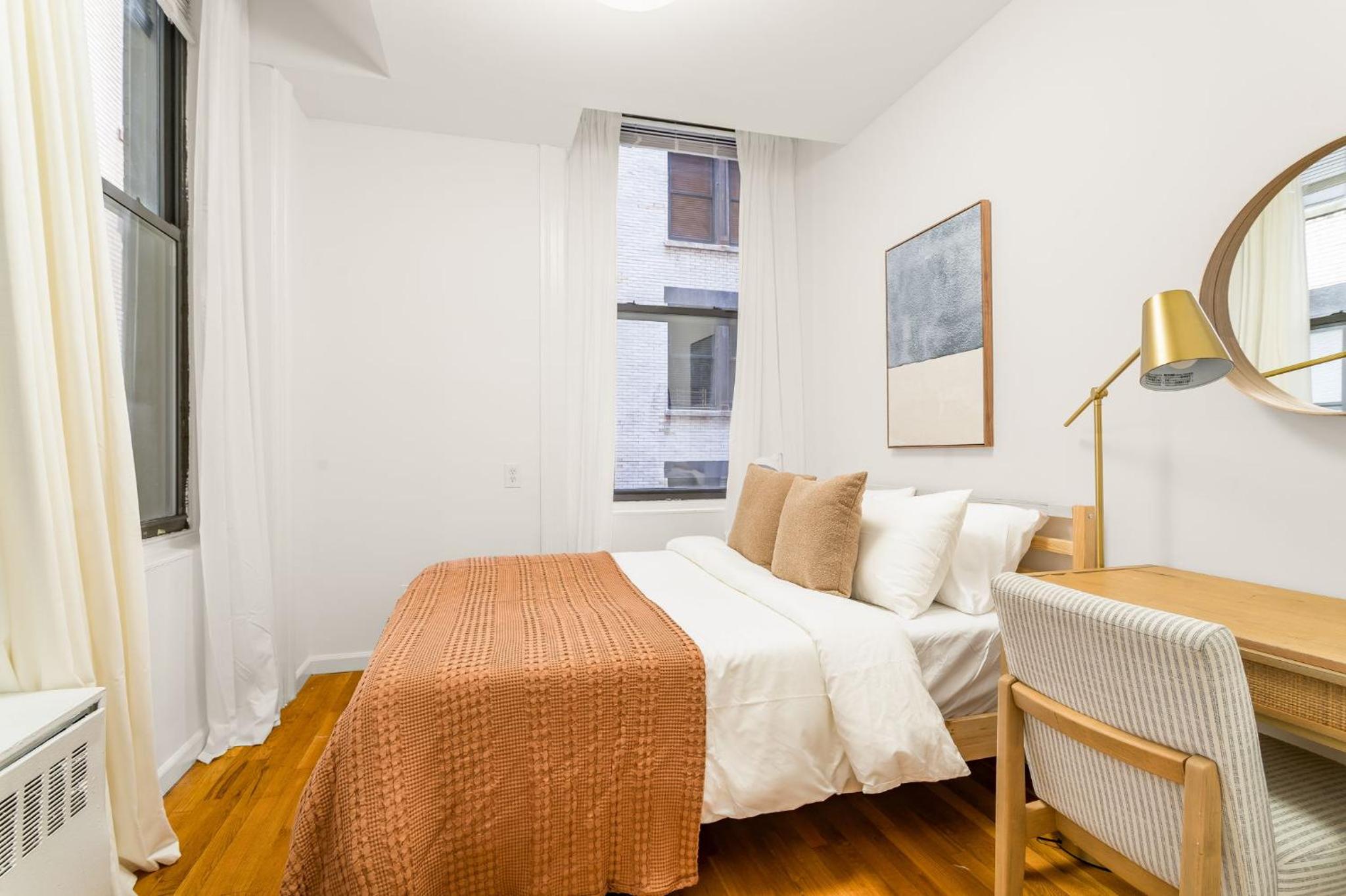Chic 3BR with 3 Beds and 1 Bath Steps from the Vibrant Stone Street District