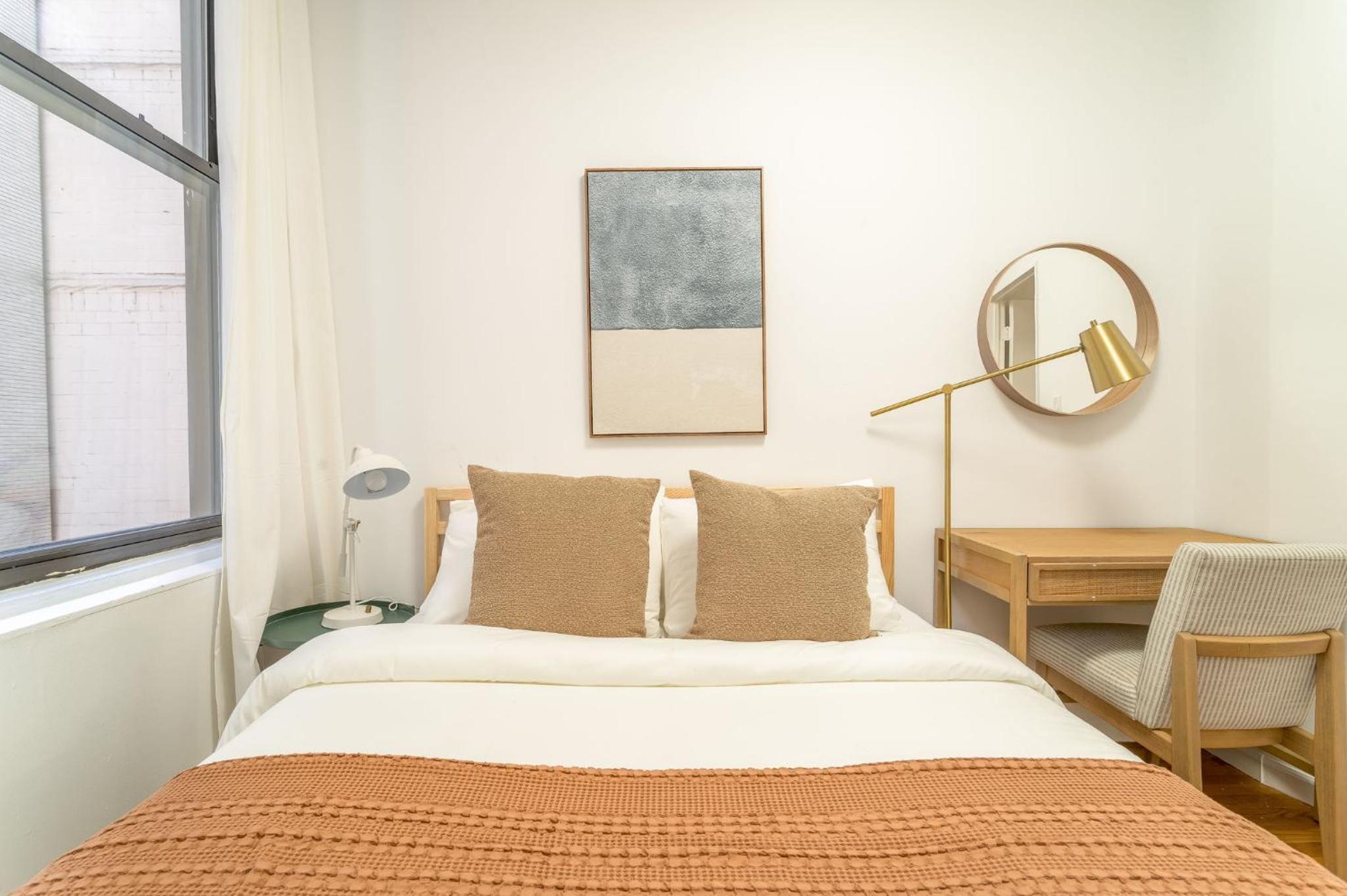 Chic 3BR with 3 Beds and 1 Bath Steps from the Vibrant Stone Street District