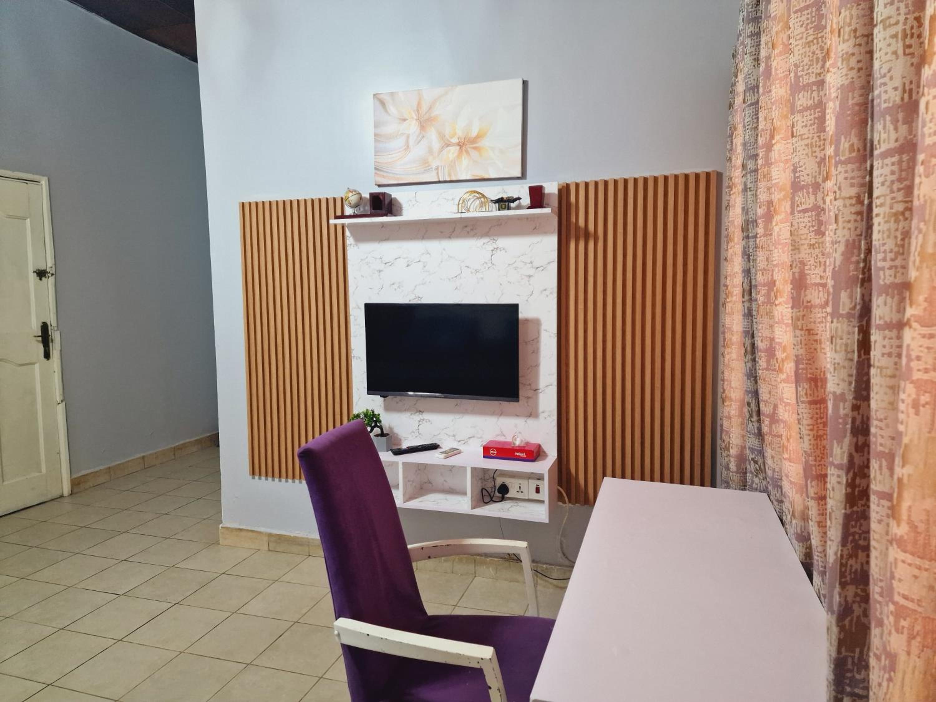 MAC Homes Strawberry Suites & Lounge view 5