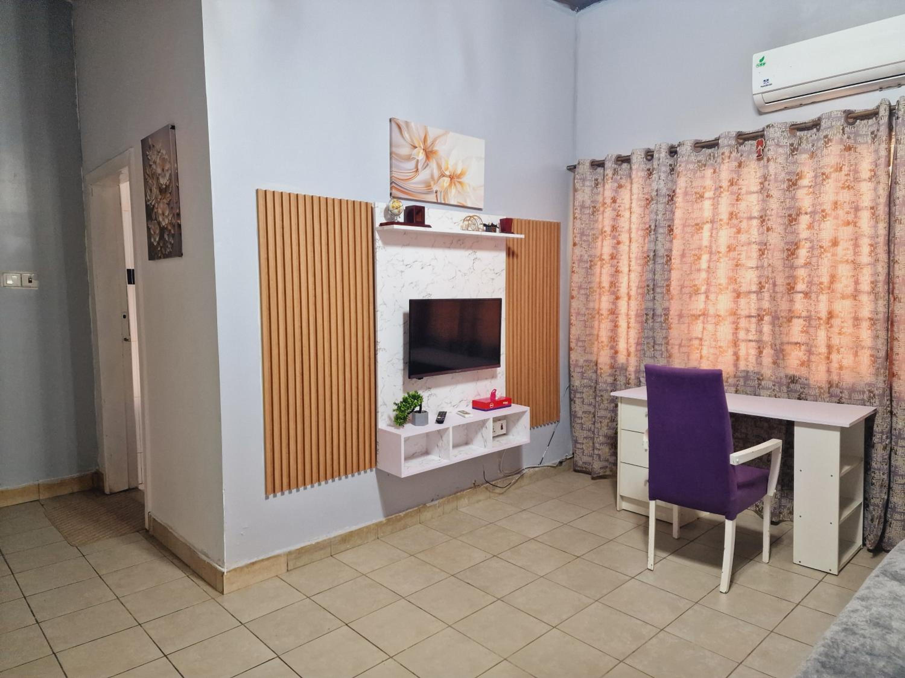 MAC Homes Strawberry Suites & Lounge view 4