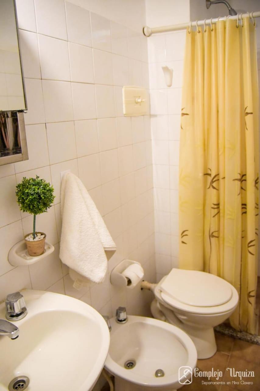 complejo urquiza departamentos