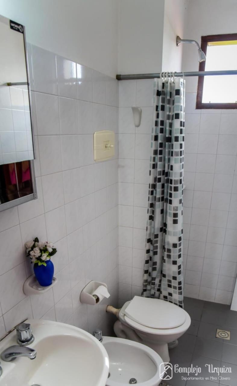 complejo urquiza departamentos