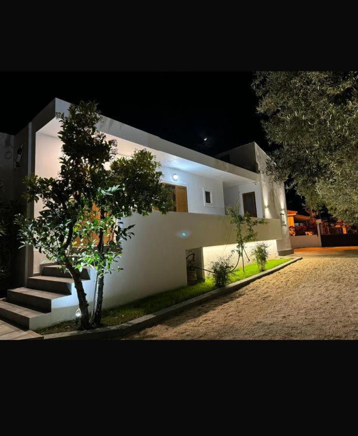 VILA GOLDEN SAND