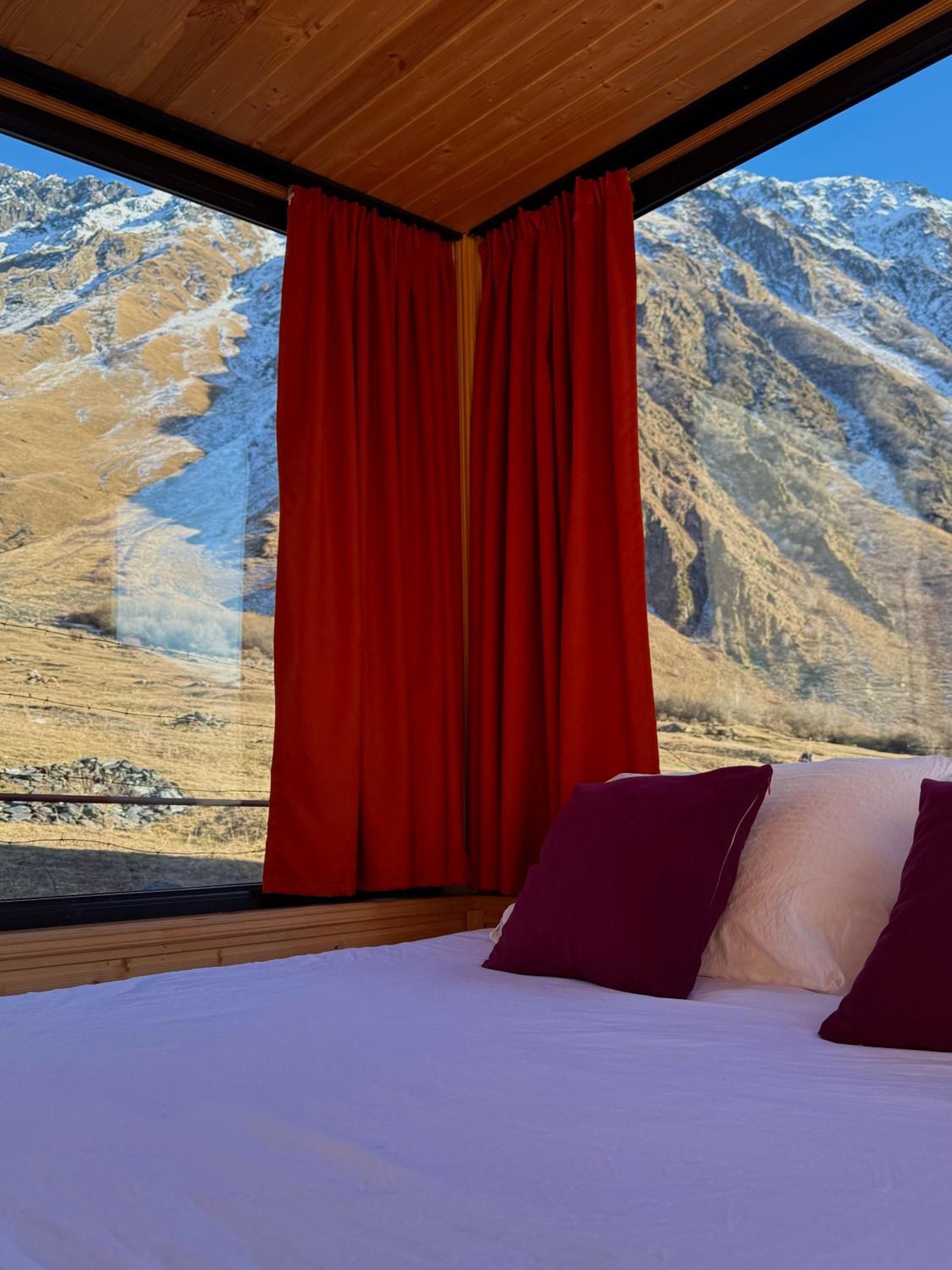 Kazbegi Inn Cottages