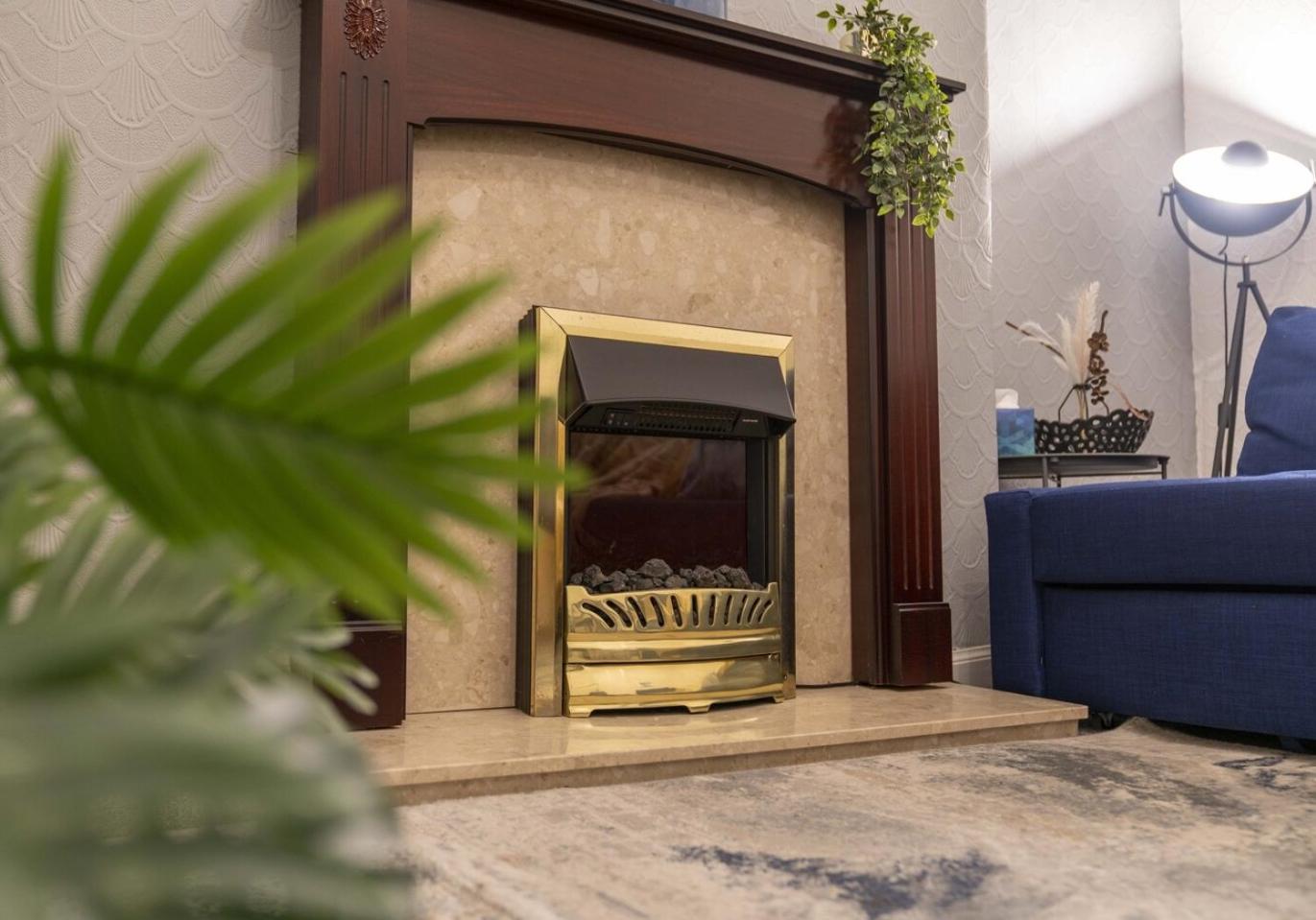 Bute Apartment by Klass Living Coatbridge view 4