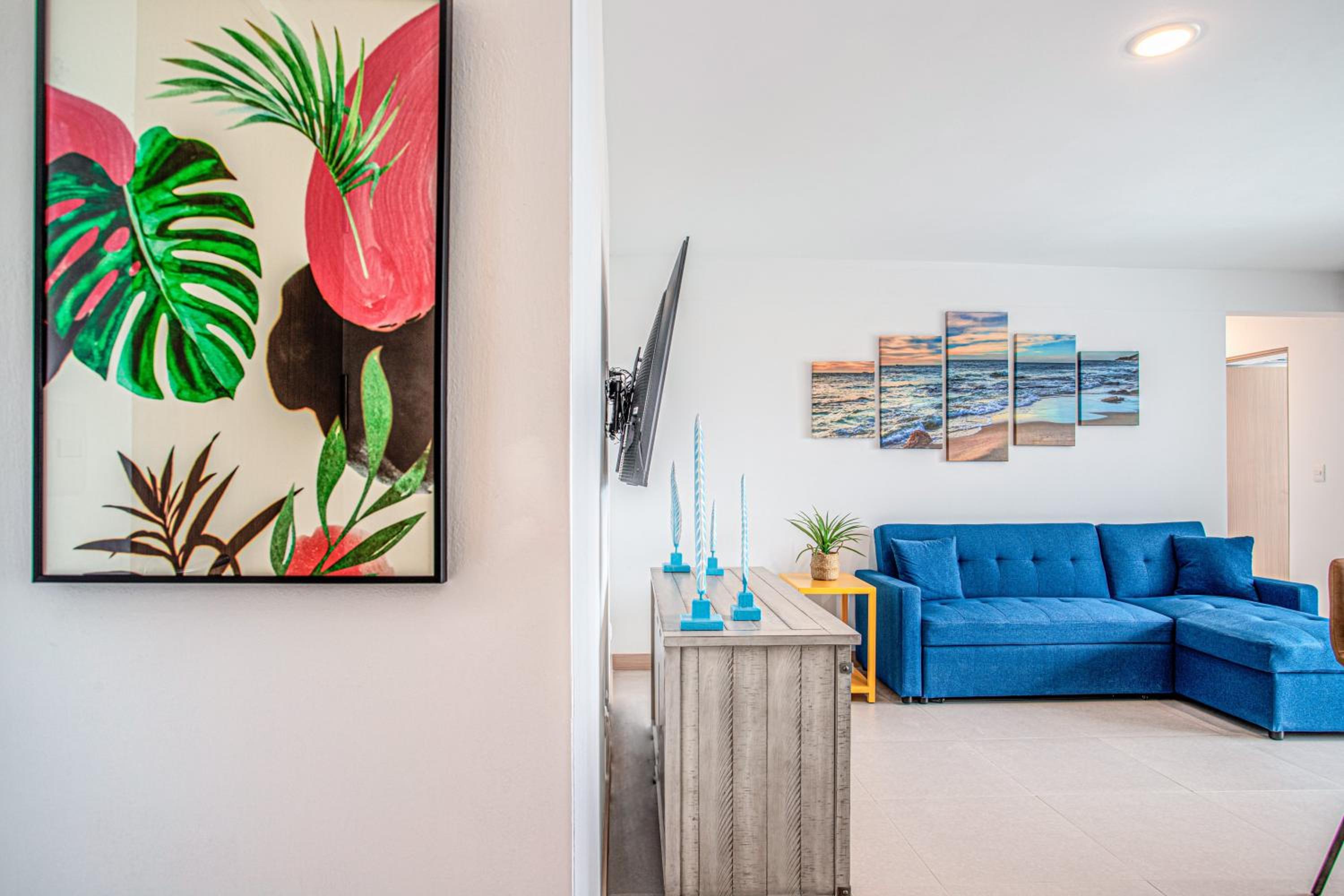 Casago 0702C BRAND NEW RENTAL Family-Friendly Retreat Steps from the Beach