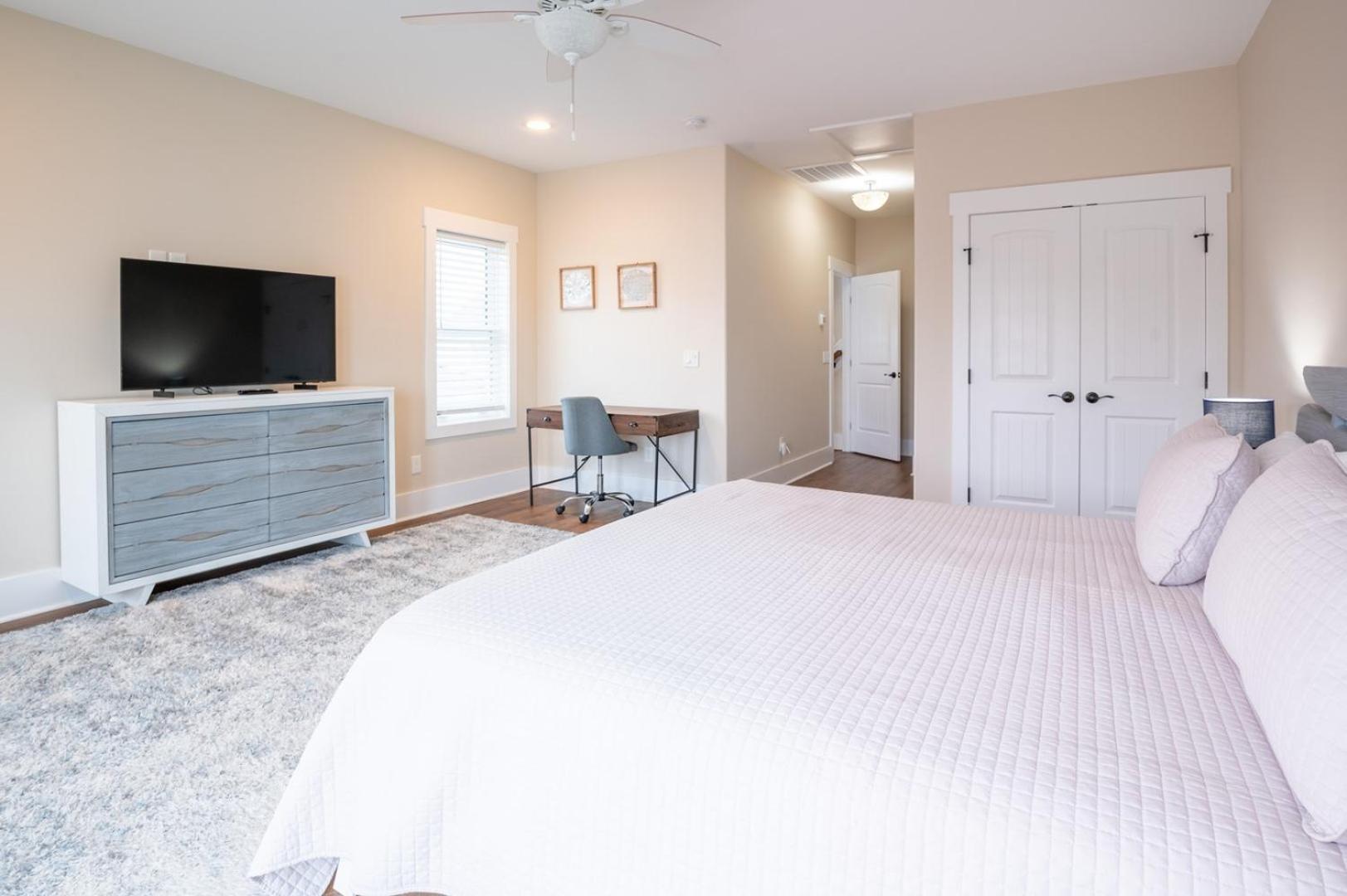 Pet Friendly Luxury Duplex - Starfish Shack