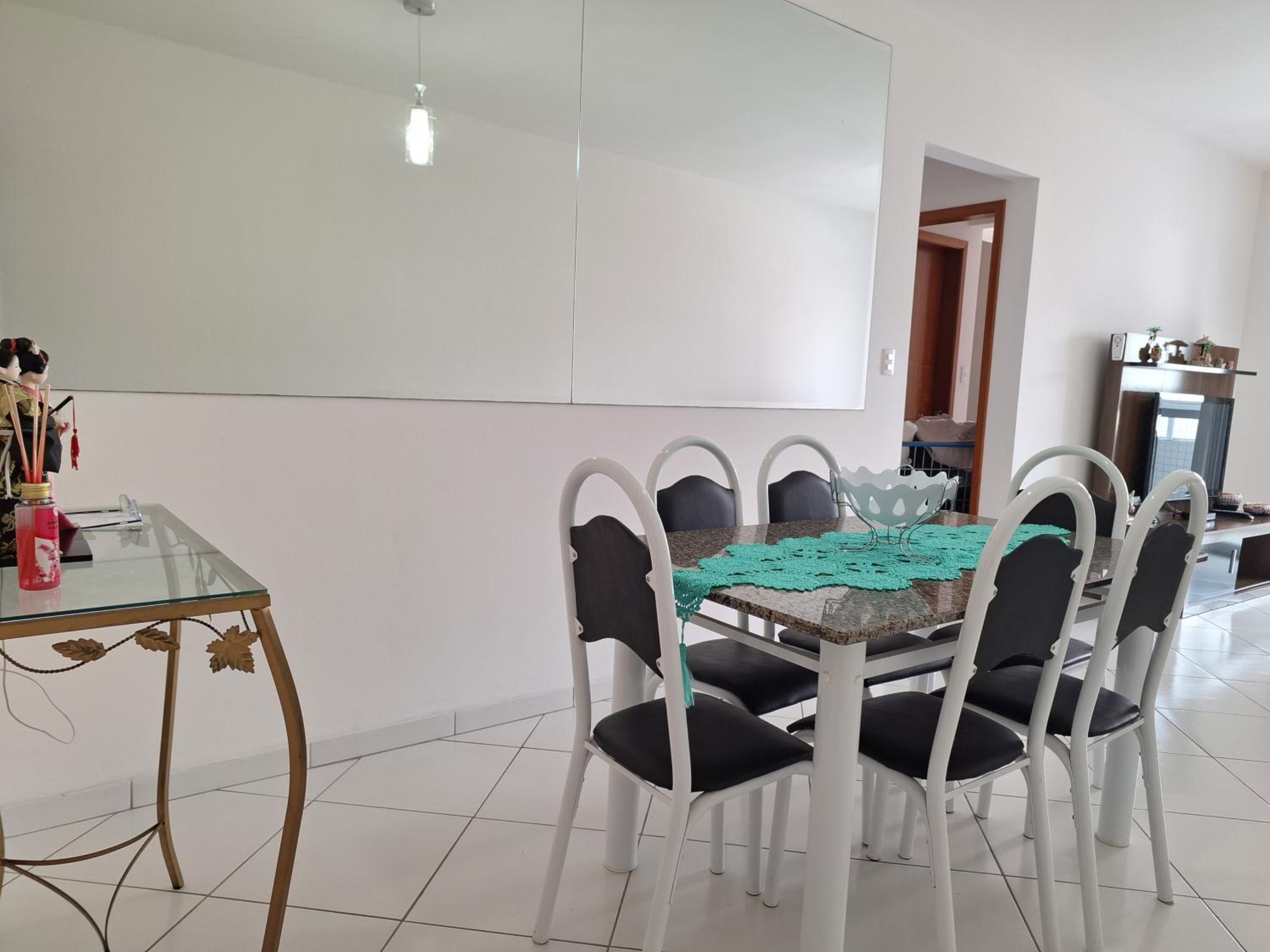 Apartamento Gulilhermina Praia Grande