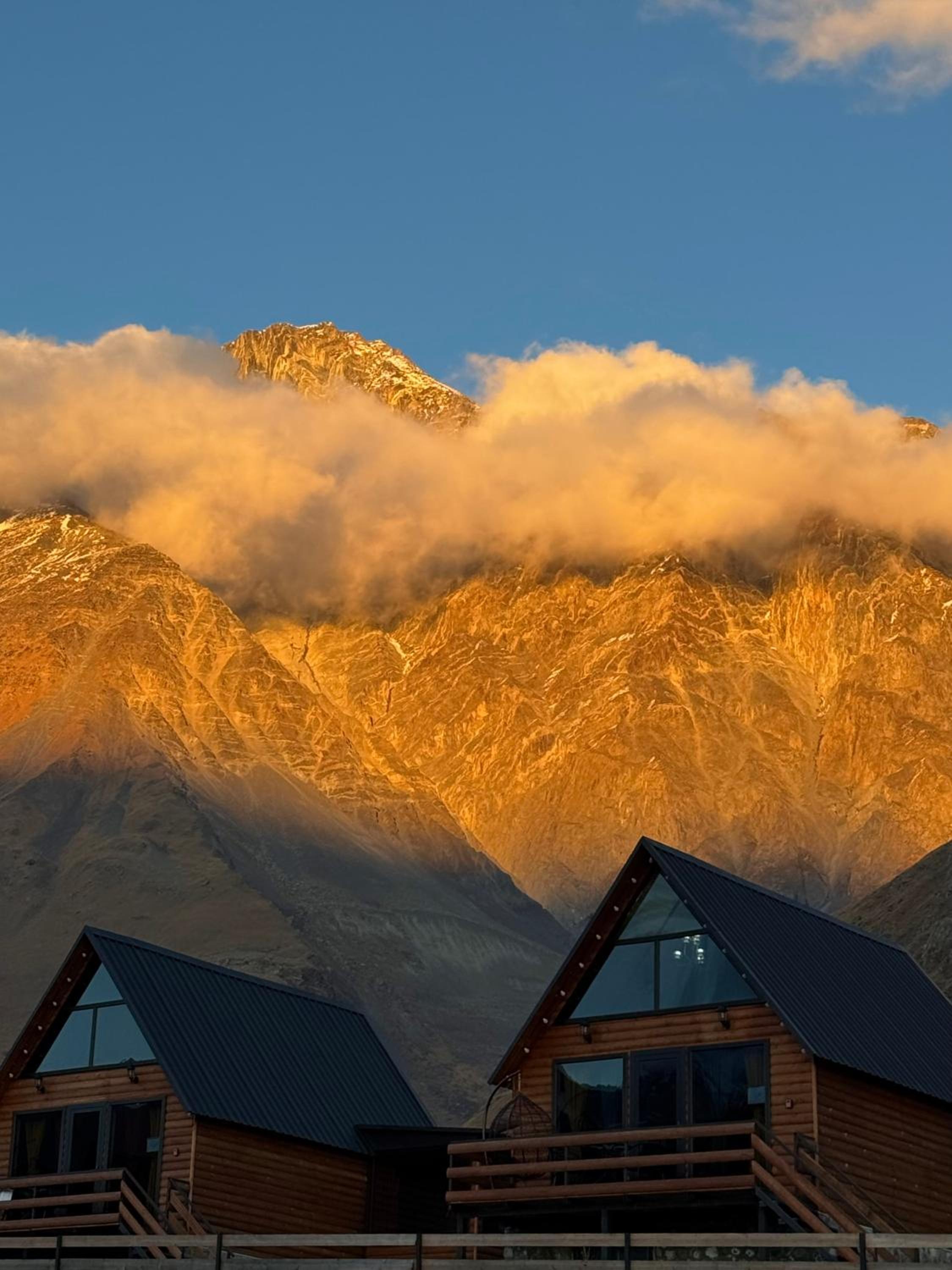 Kazbegi Inn Cottages