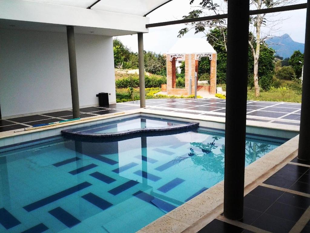 Casa de recreo en conjunto residencial