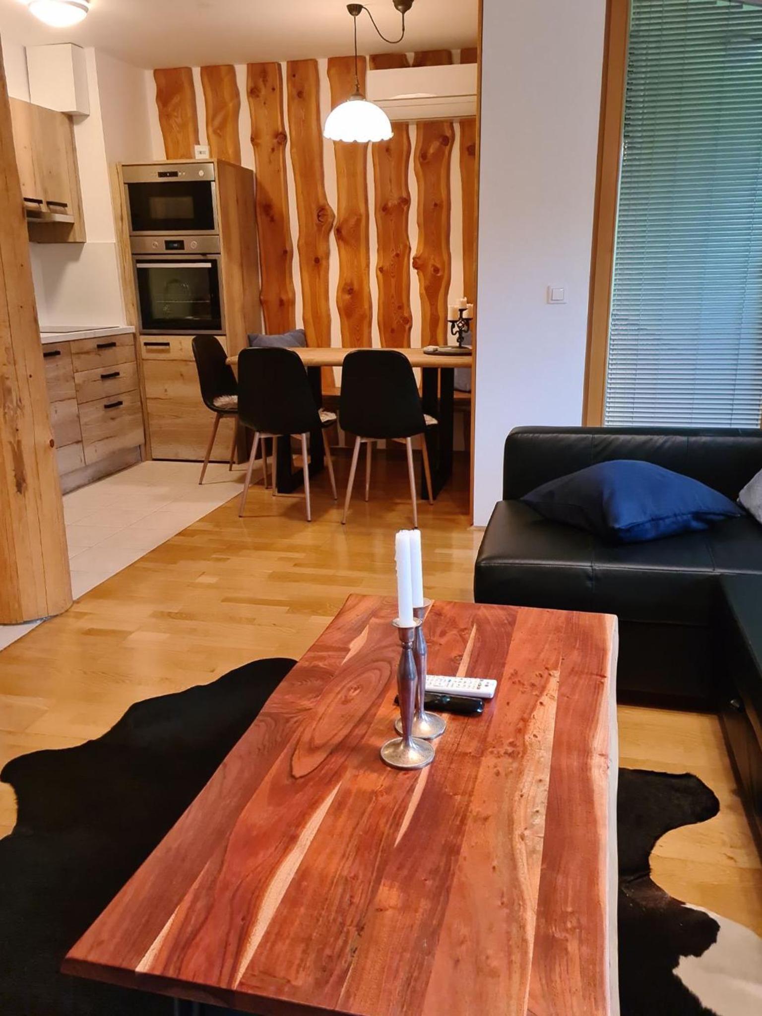 APARTMA JEREBIKA ŠT. 20 view 5