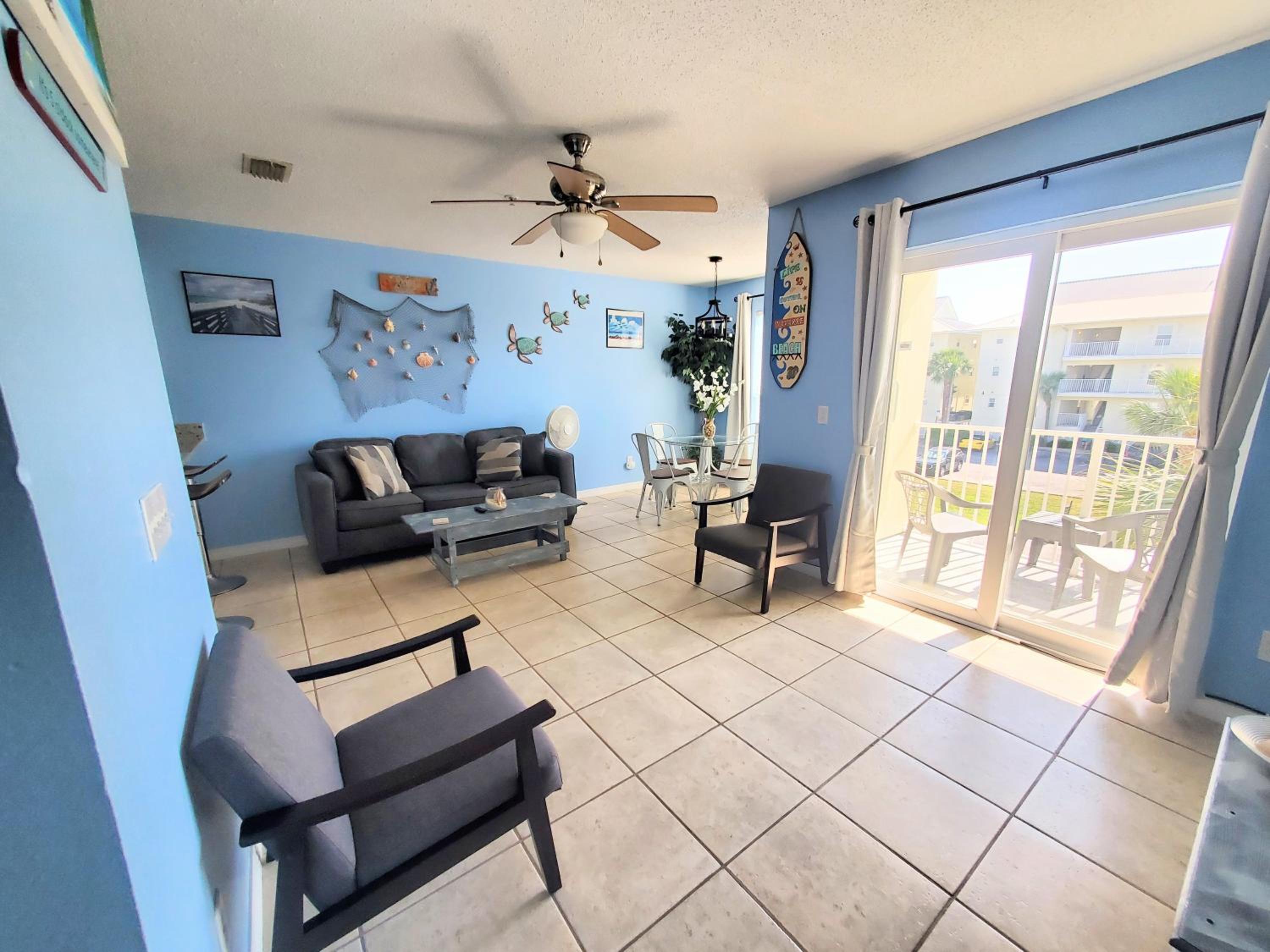 Navarre Beach Landing - Beach Gear Included - Walk to Beach - Sunset Views view 3