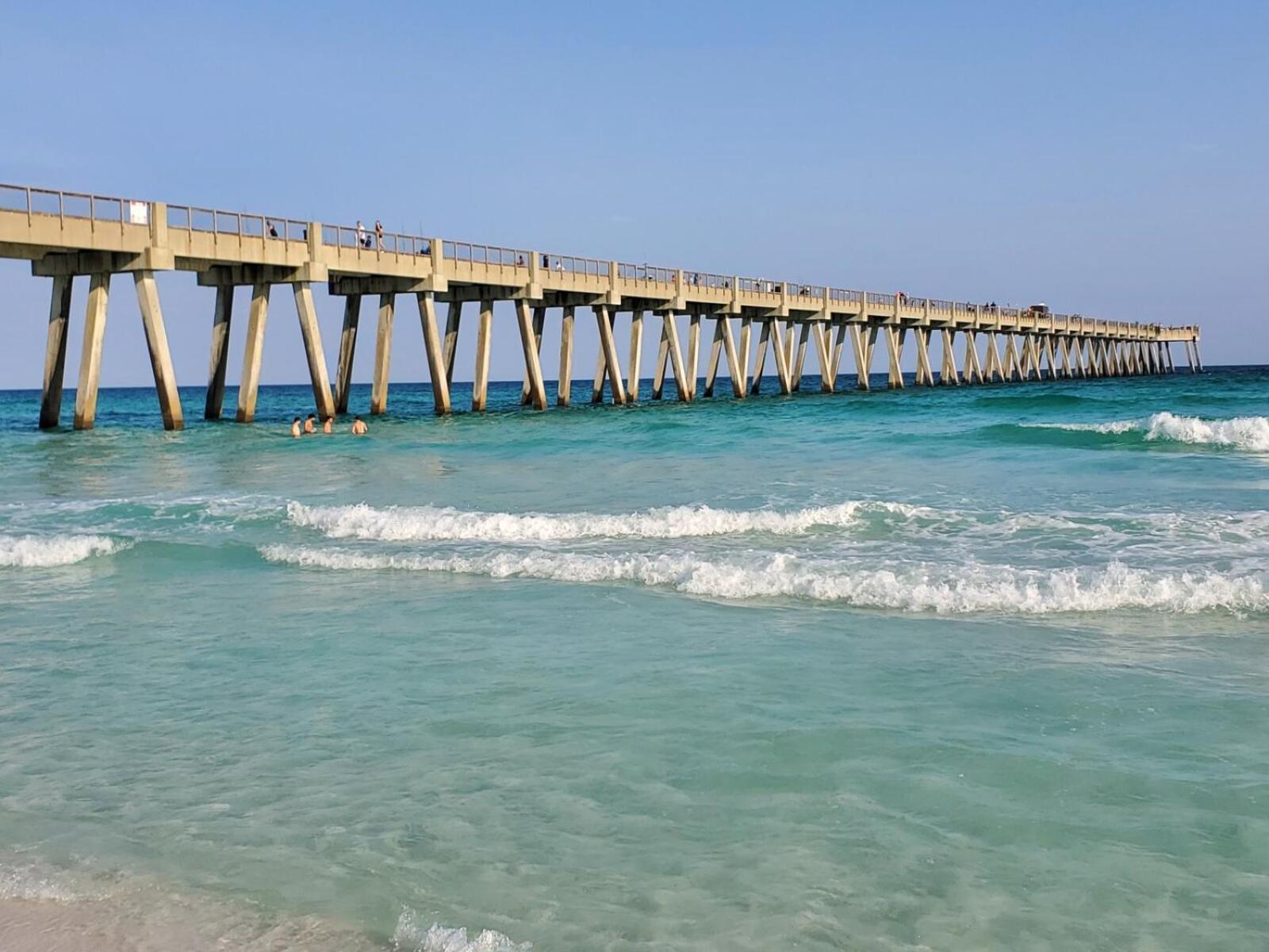 Navarre Beach Landing - Beach Gear Included - Walk to Beach - Sunset Views view 4