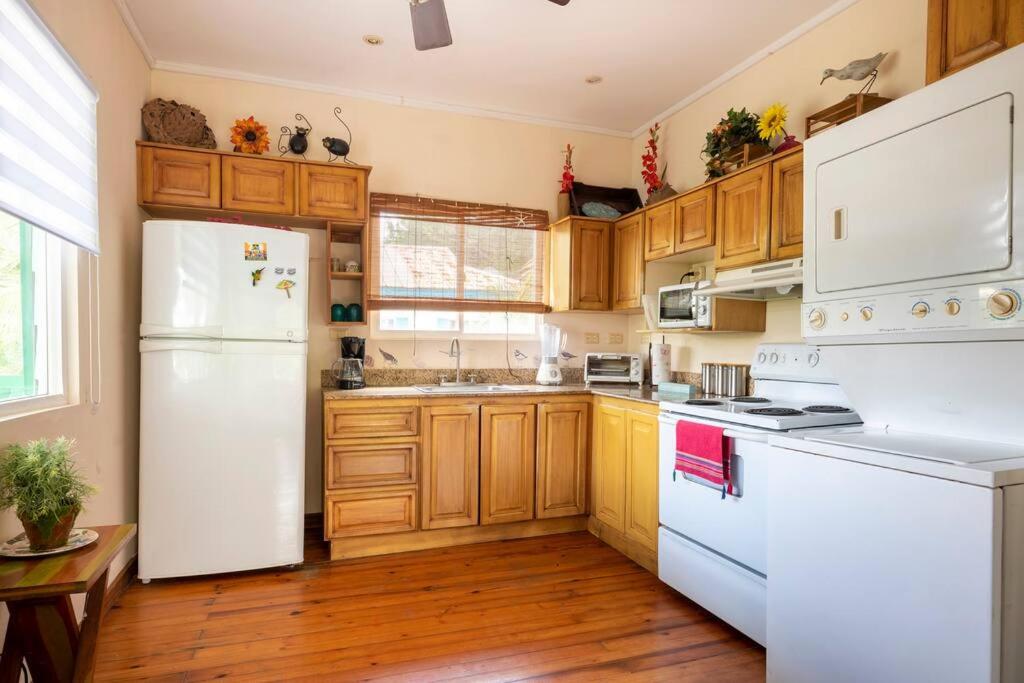 #28 Beach Bungalow