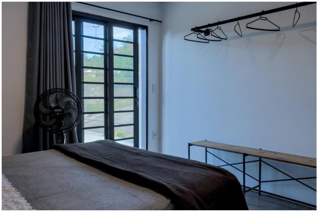 Casa Condomínio Sítio dos Pessegueiros