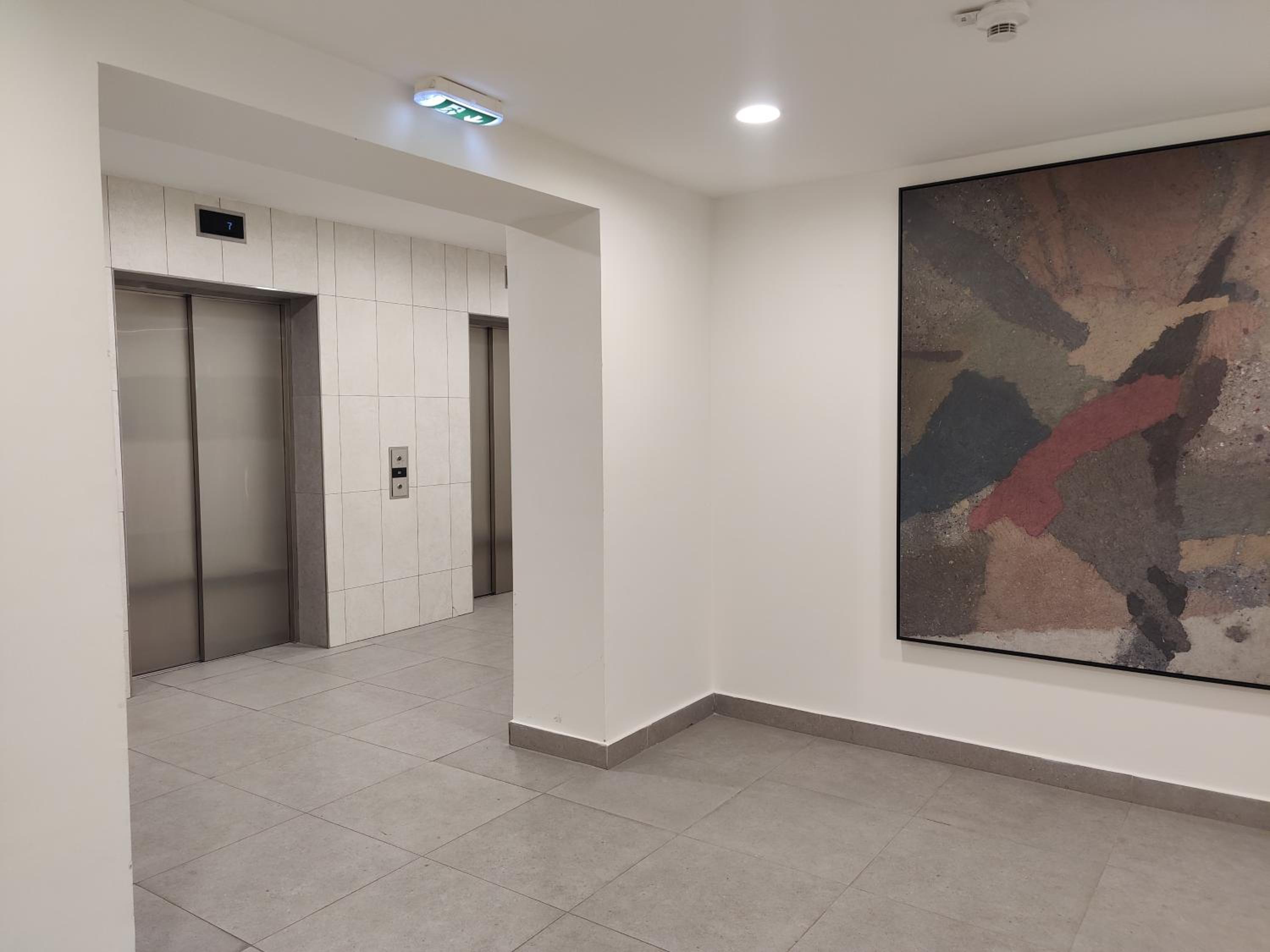 Belgrade Boutique Verde view 4