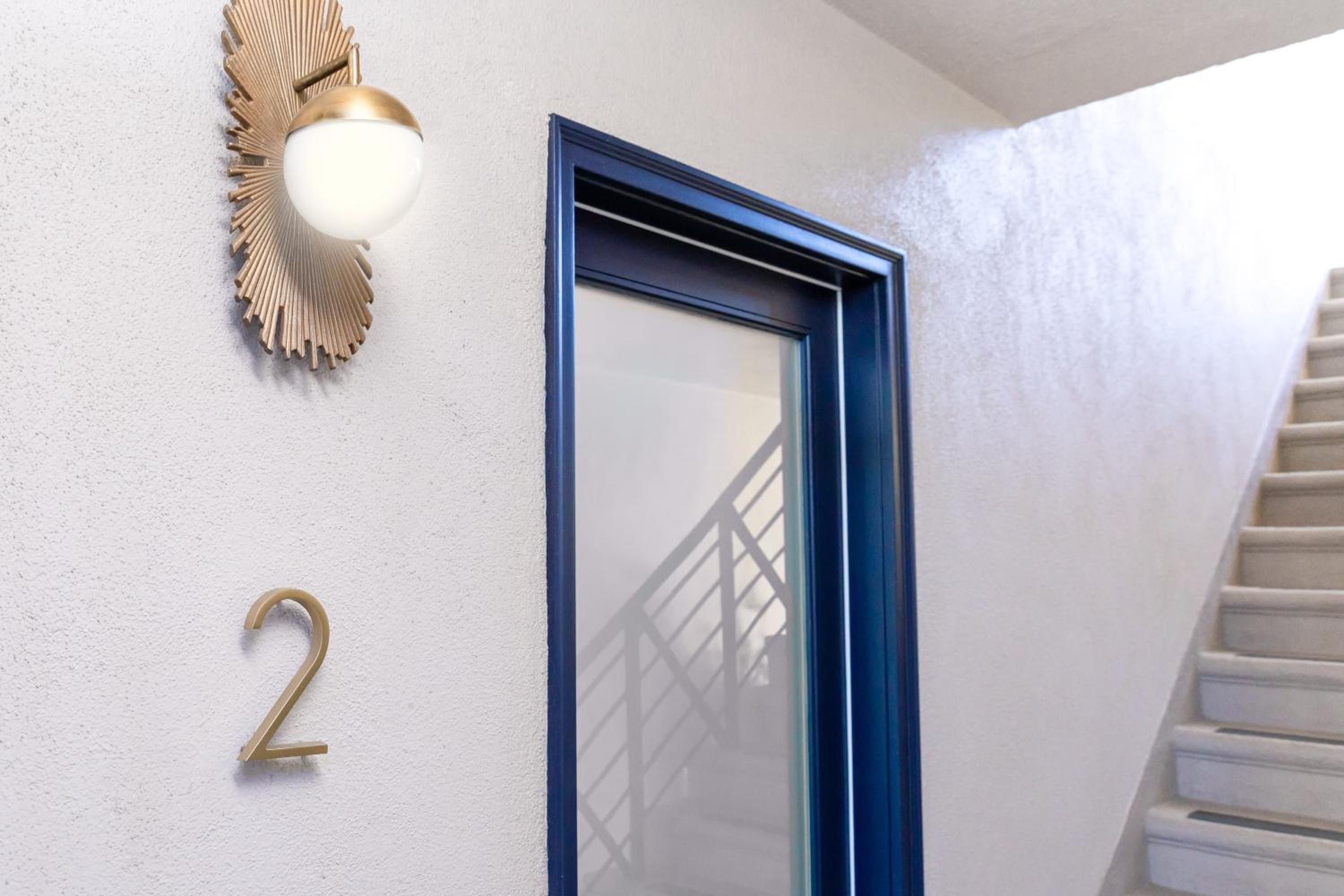 Luxury 2br 2ba Beverly Hills Near Cedars Sinai
