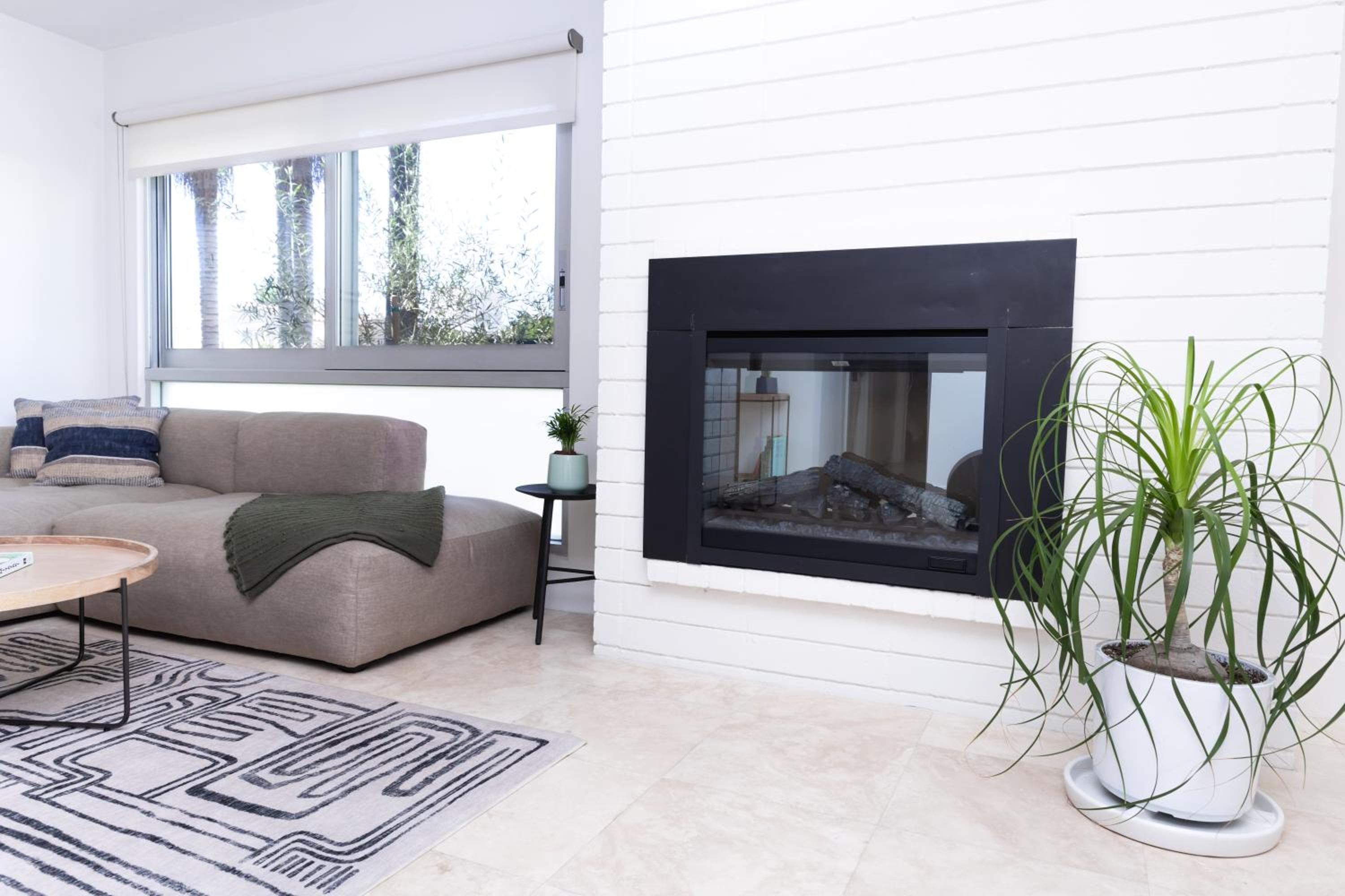 Luxury 2br 2ba Beverly Hills Near Cedars Sinai