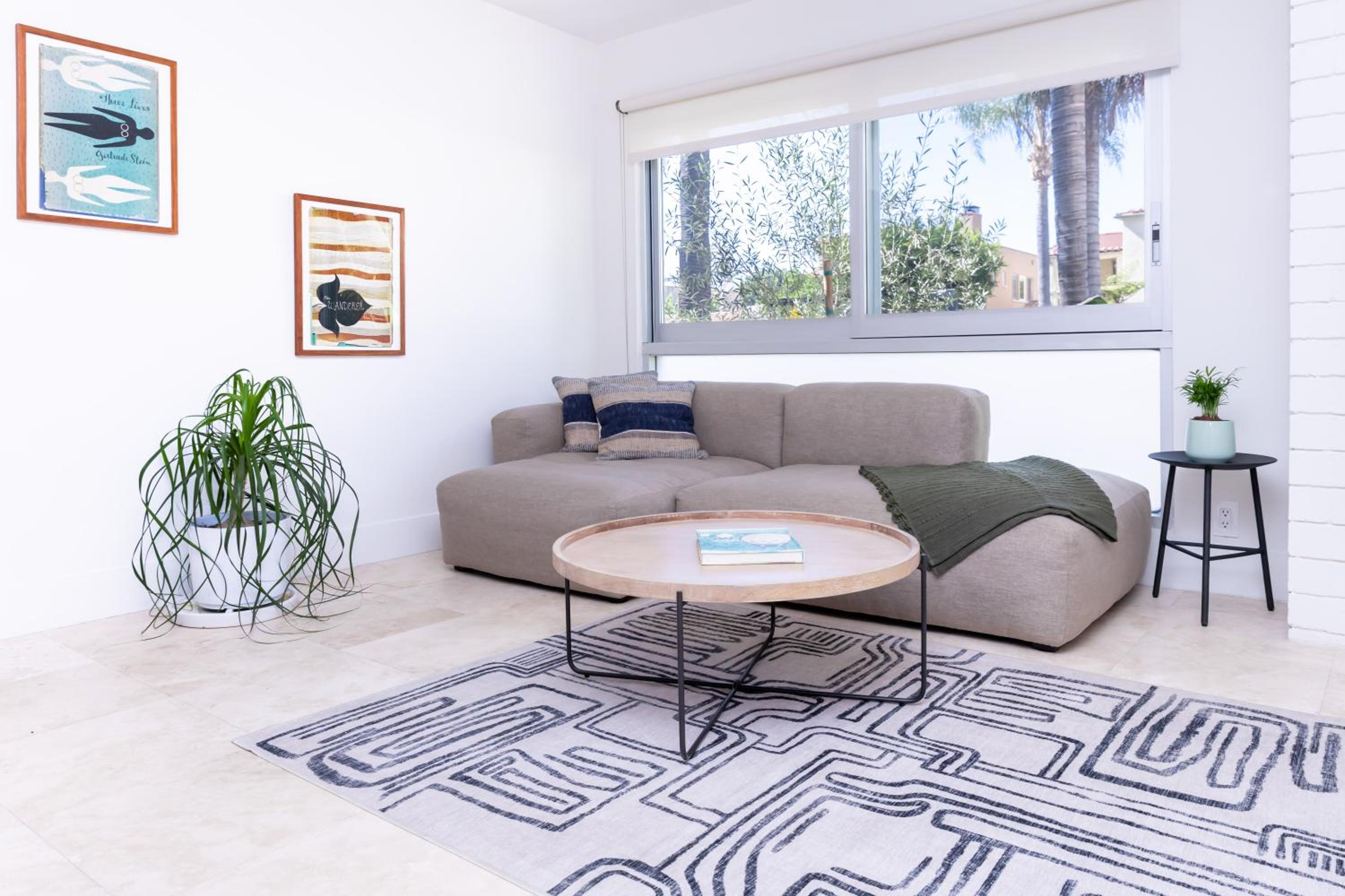Luxury 2br 2ba Beverly Hills Near Cedars Sinai