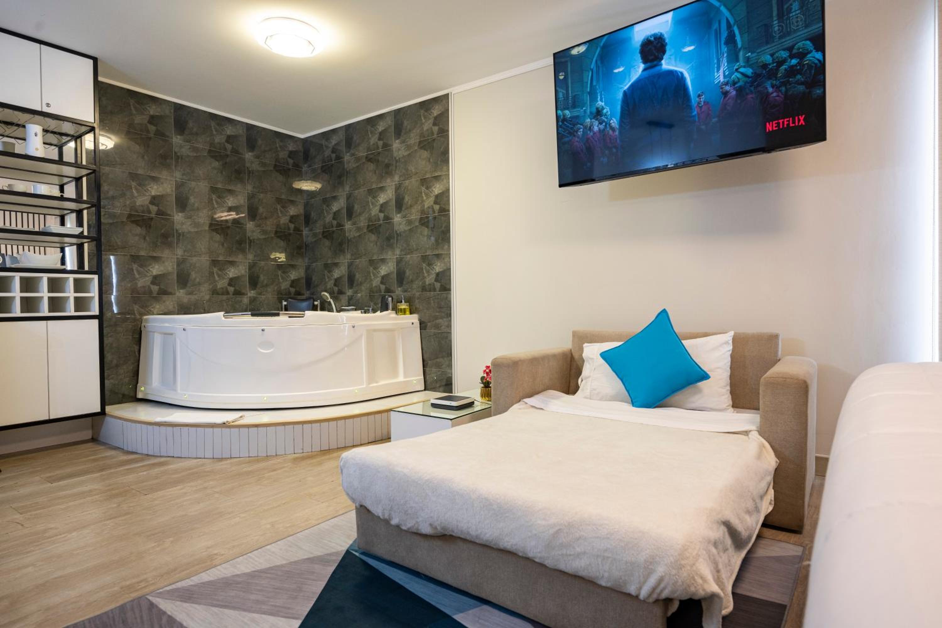 hotel room