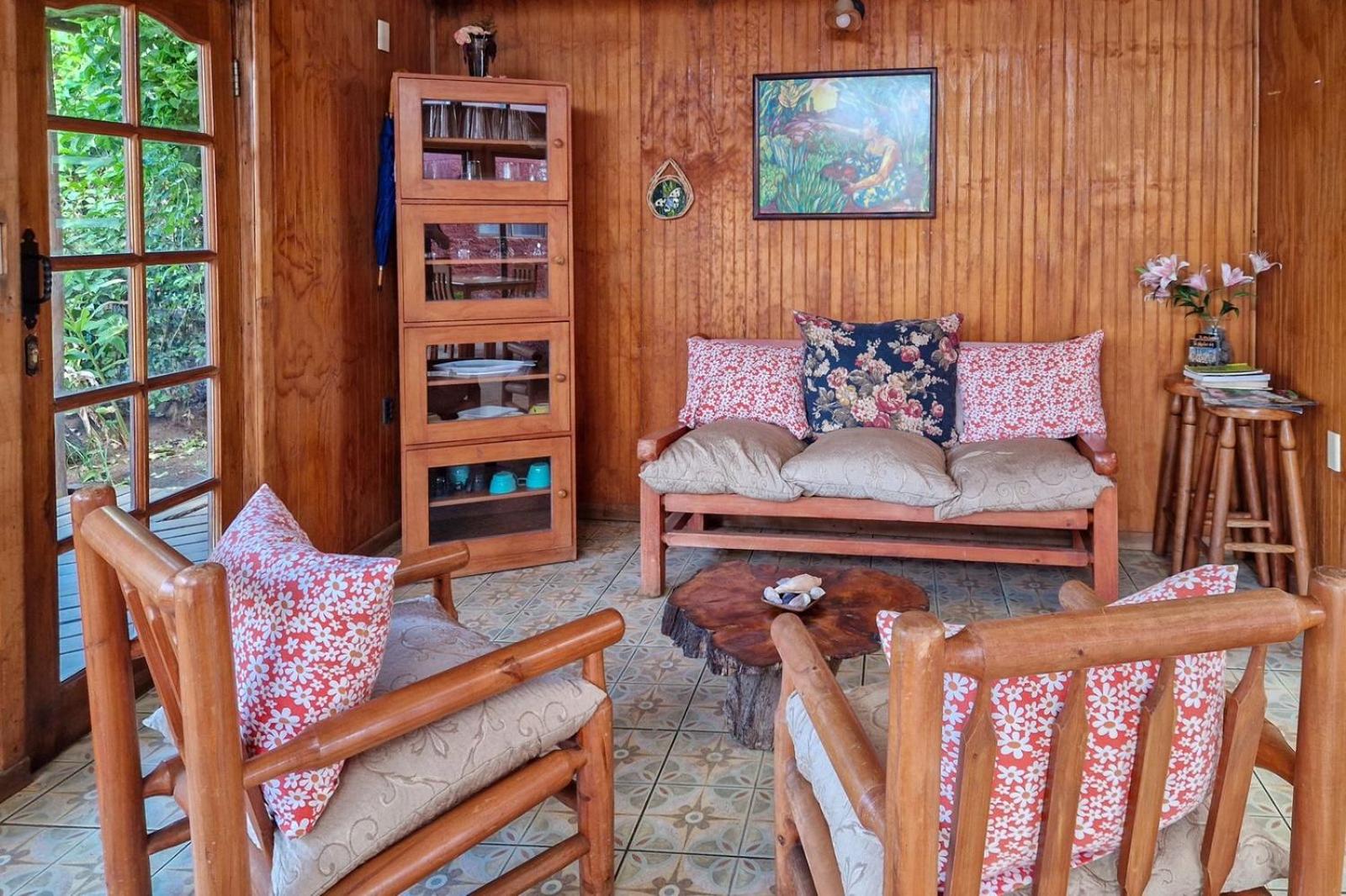 KeuhenuaEcoHostal