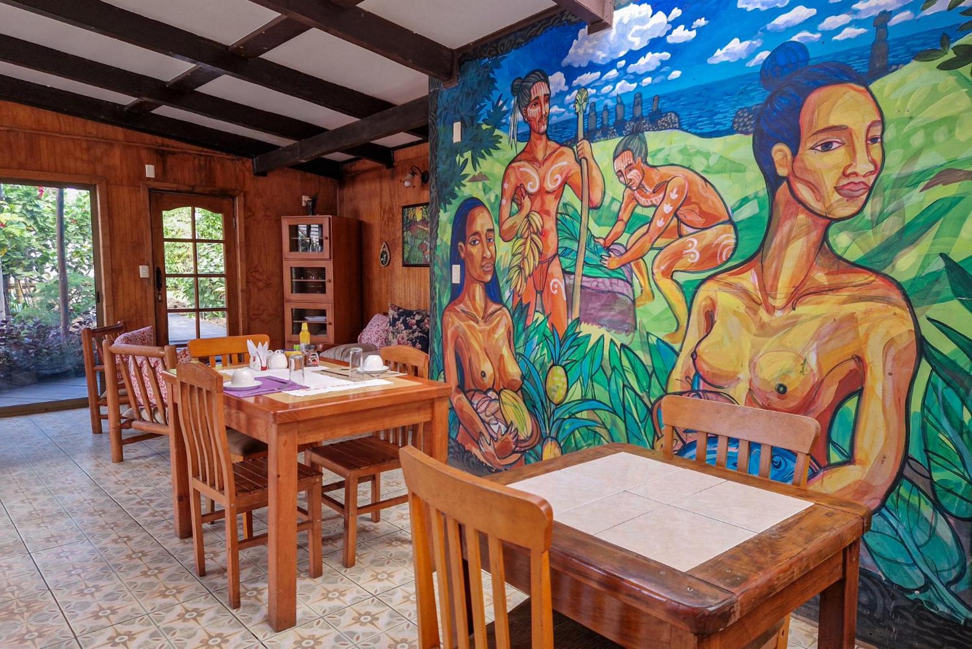 KeuhenuaEcoHostal