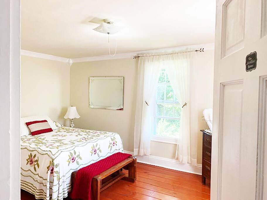 Victorian Farmhouse in The Catskills