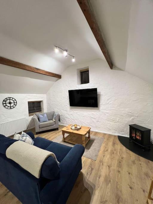 Tullycapple Lodge