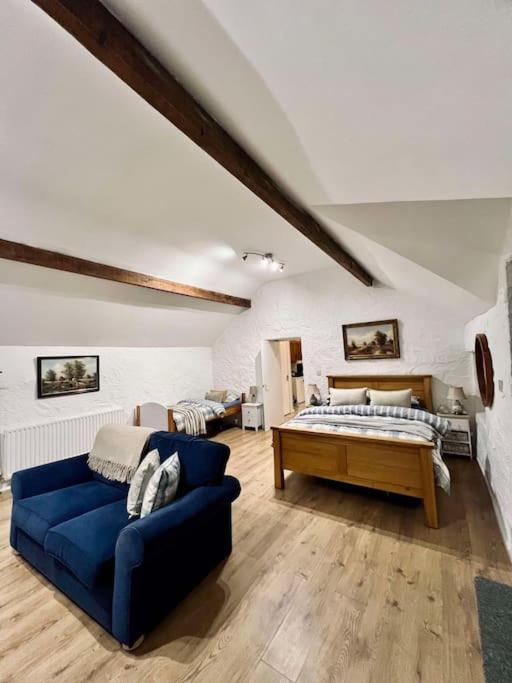 Tullycapple Lodge
