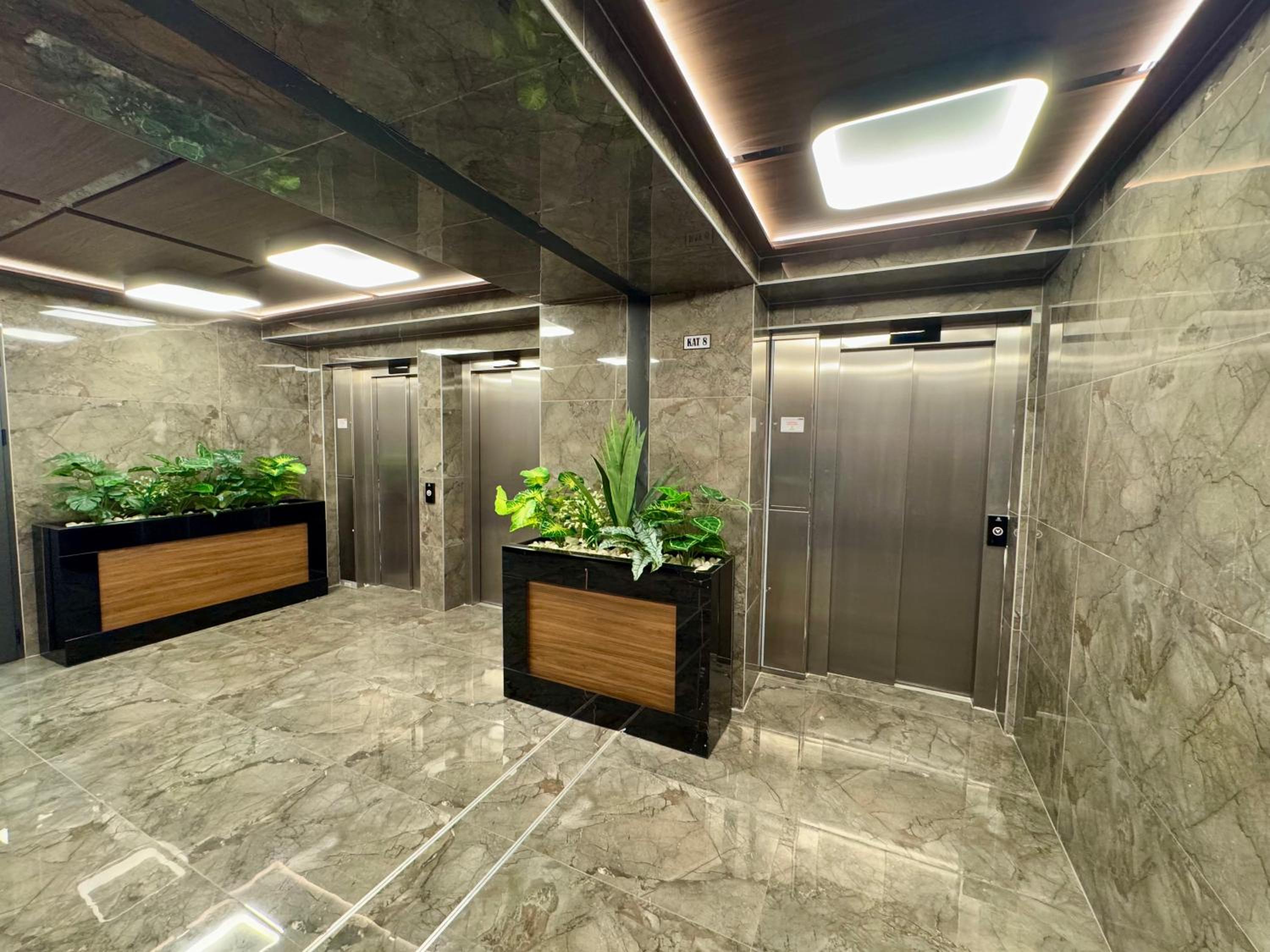 BISI penthouse